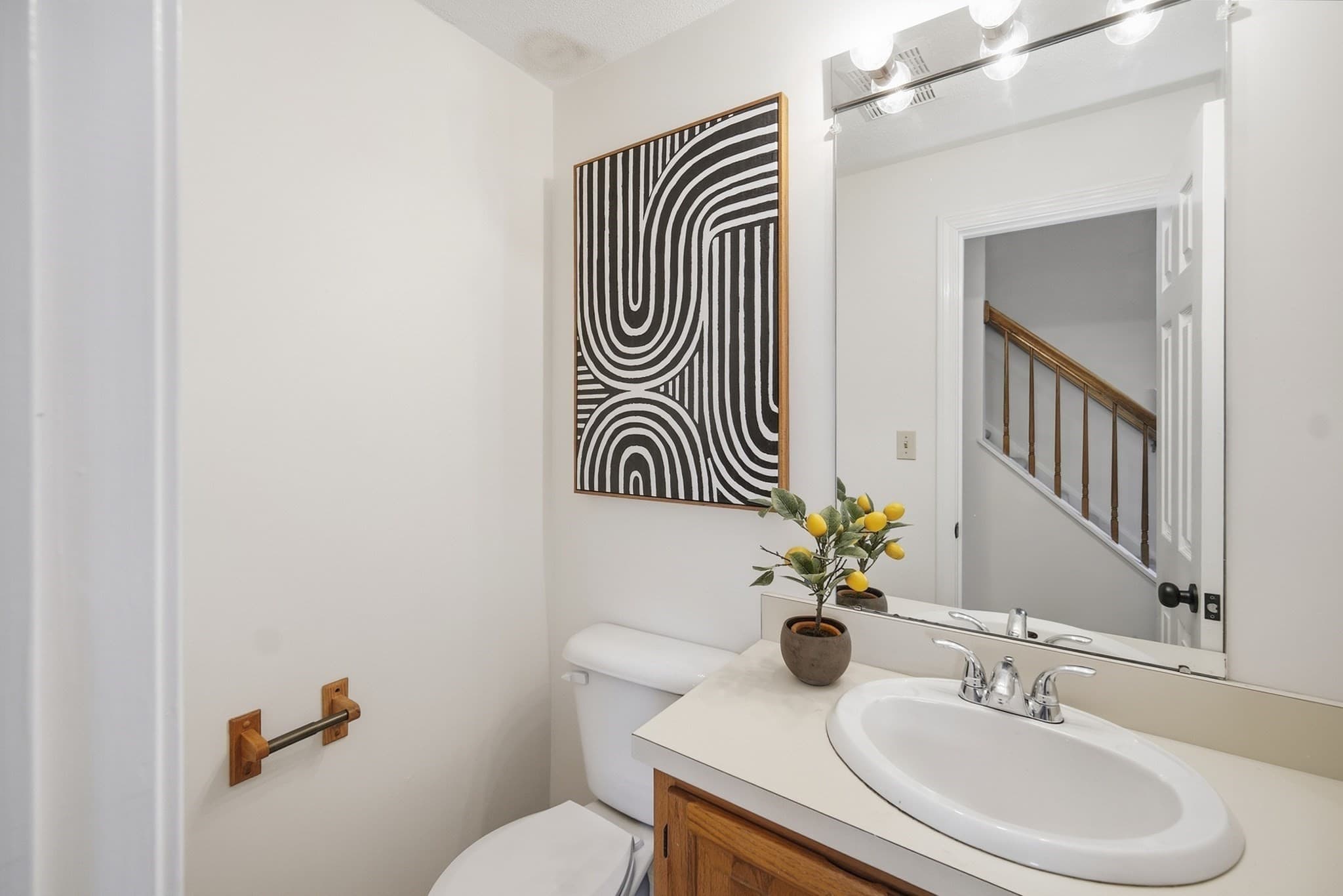 Condominium at 4 Oak Ridge # 1, Maynard MA 01754, Maynard, photo 14 of 27