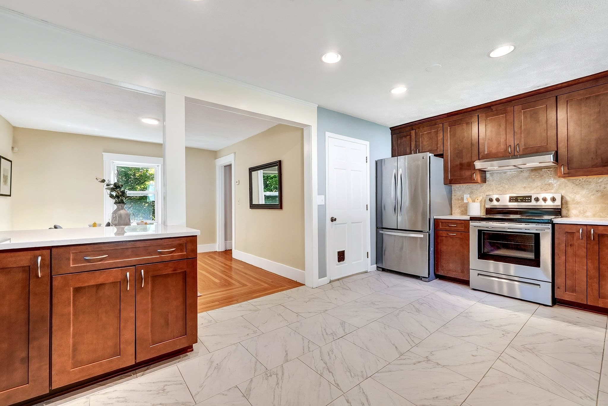 Single Family Residence at 51 Lindenwood Road, Stoneham MA 02180, Stoneham, photo 16 of 37