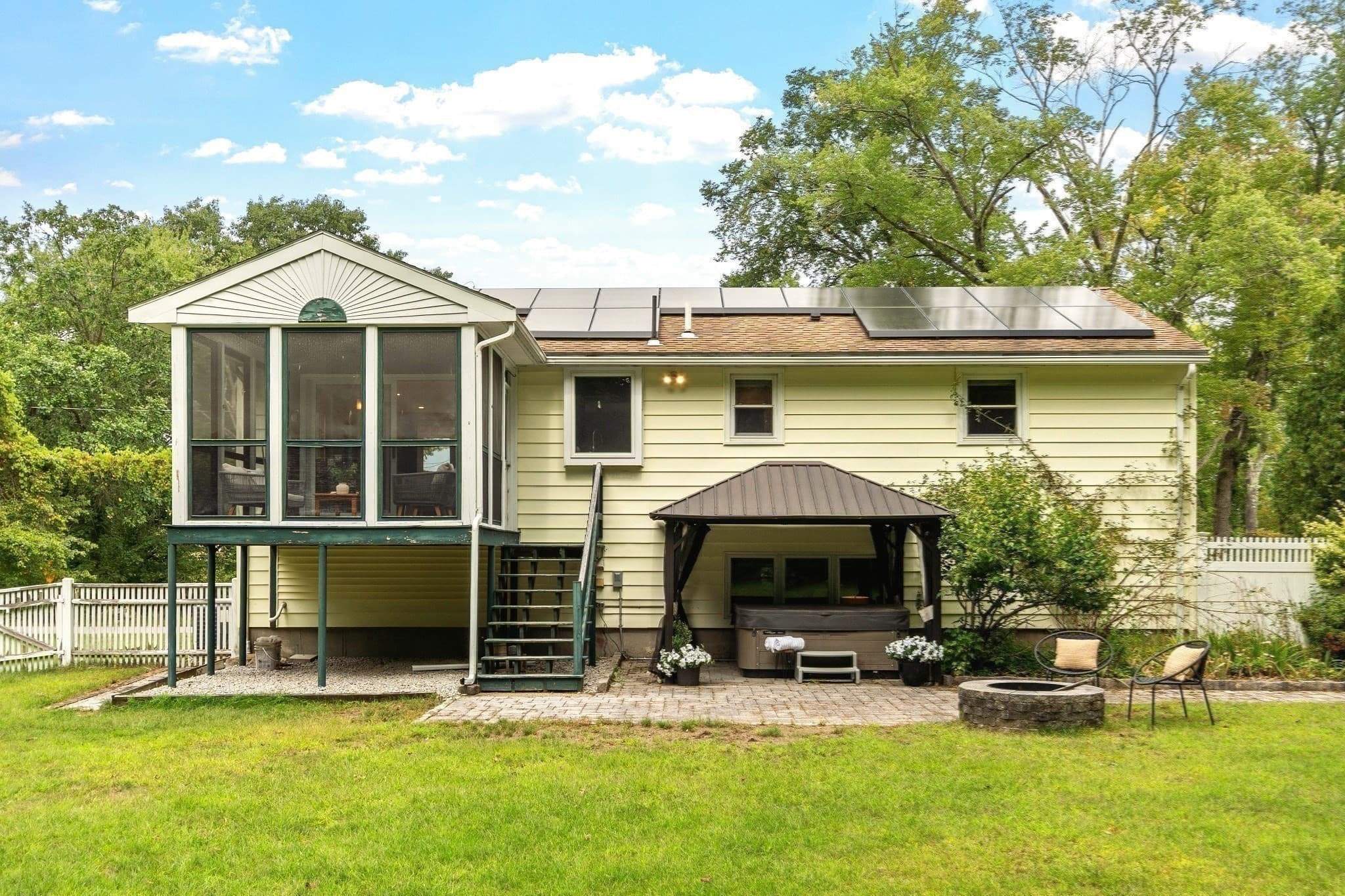 Single Family Residence at 186 High St, Chelmsford MA 01824, Chelmsford, photo 39 of 42