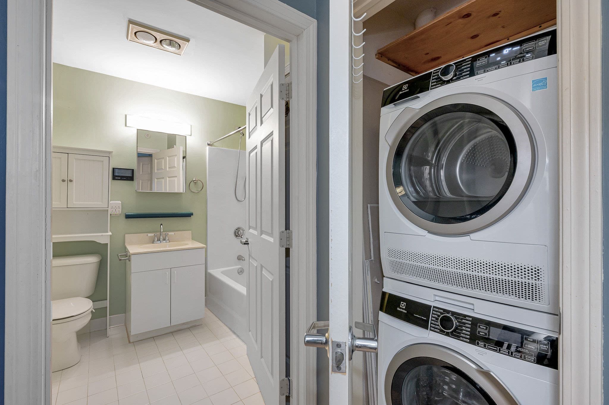 Condominium at 172 Middle St # 204, Lowell MA 01852, Lowell, photo 24 of 31