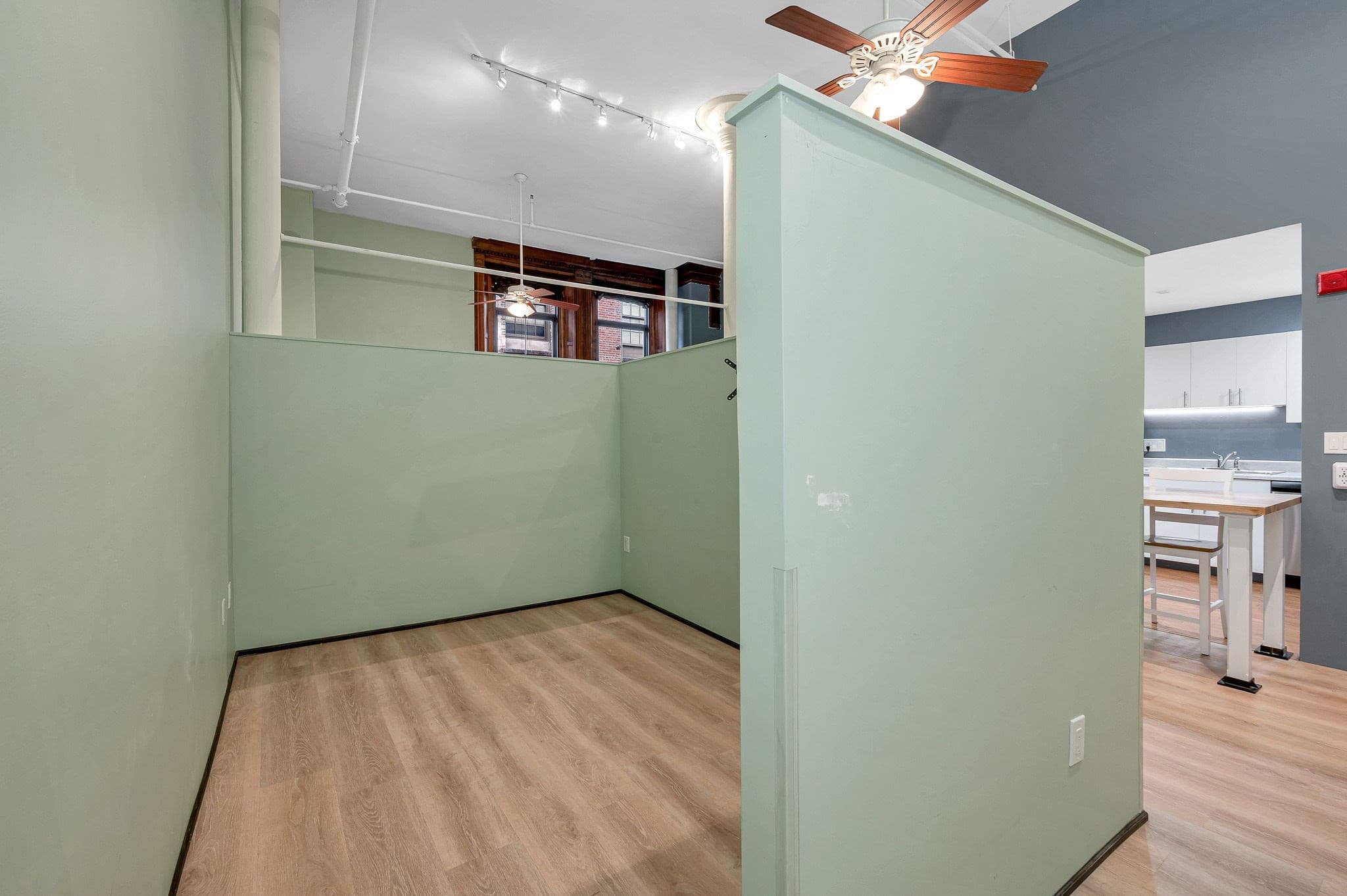 Condominium at 172 Middle St # 204, Lowell MA 01852, Lowell, photo 18 of 31