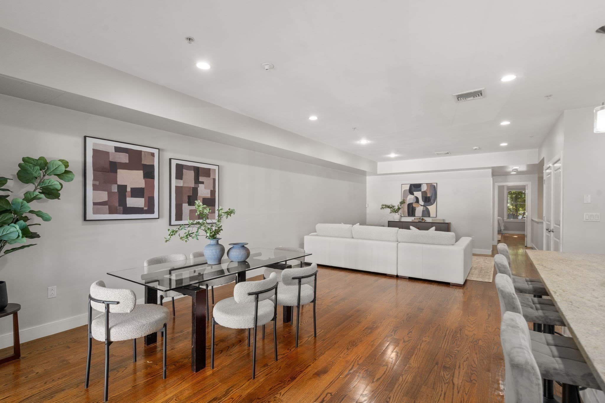 Condominium at 772 East 3rd # 2, Boston MA 02127, Boston, photo 6 of 26