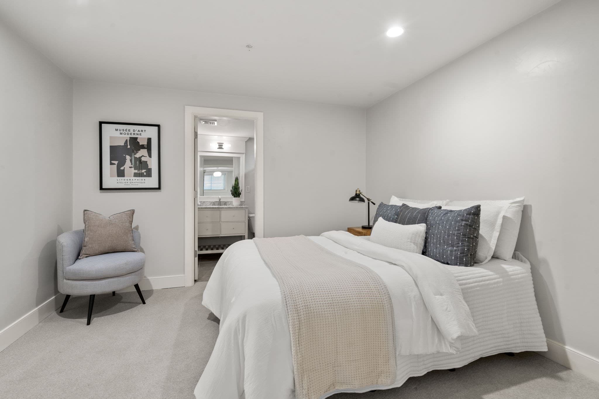Condominium at 772 East 3rd # 2, Boston MA 02127, Boston, photo 16 of 26