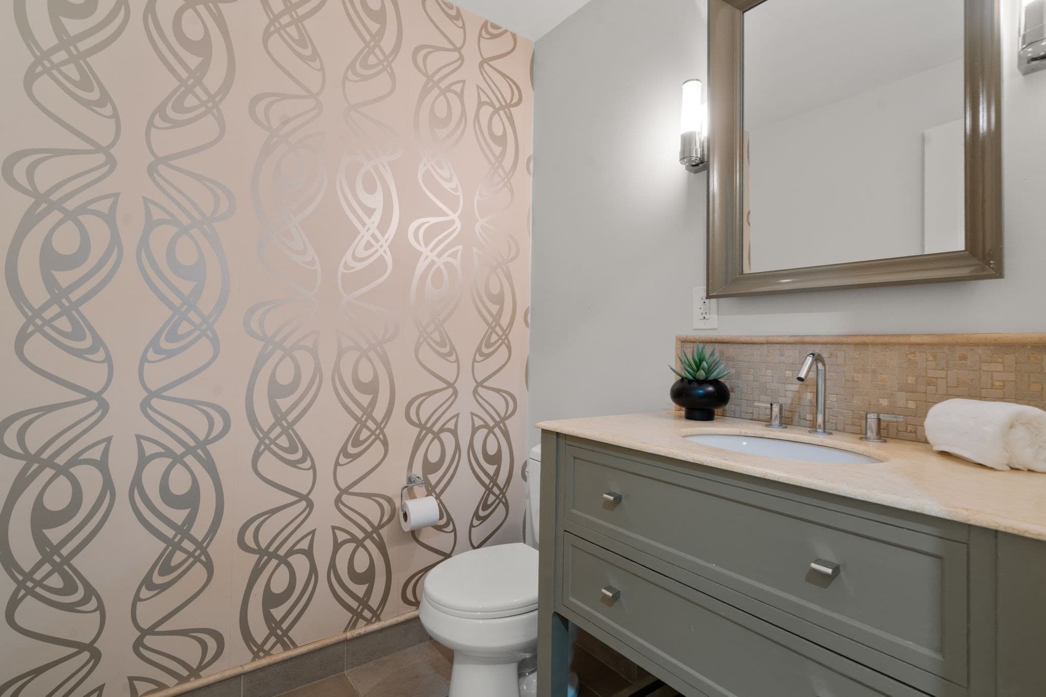 Condominium at 772 East 3rd # 2, Boston MA 02127, Boston, photo 18 of 26