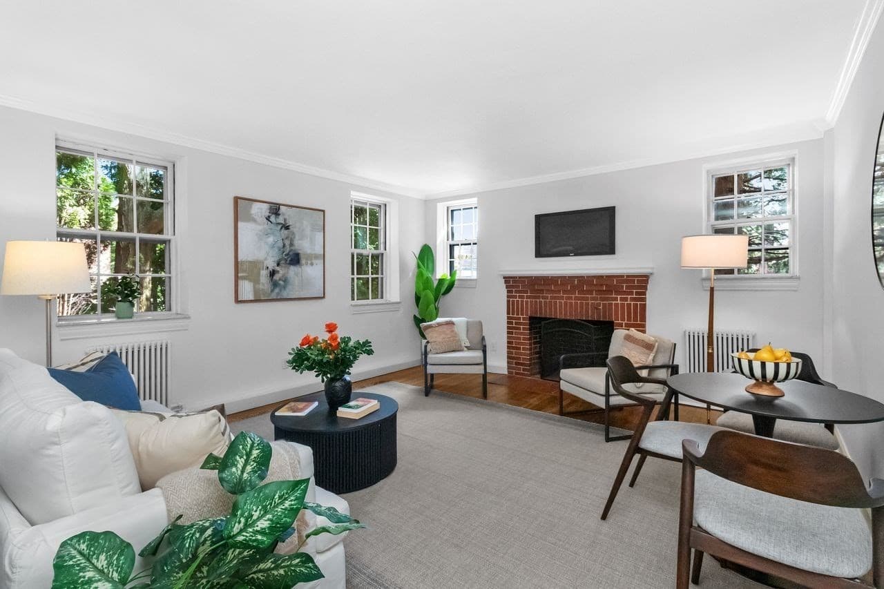 Condominium at 37 Commonwealth Ave # 12, Newton MA 01742, Newton, photo 3 of 11