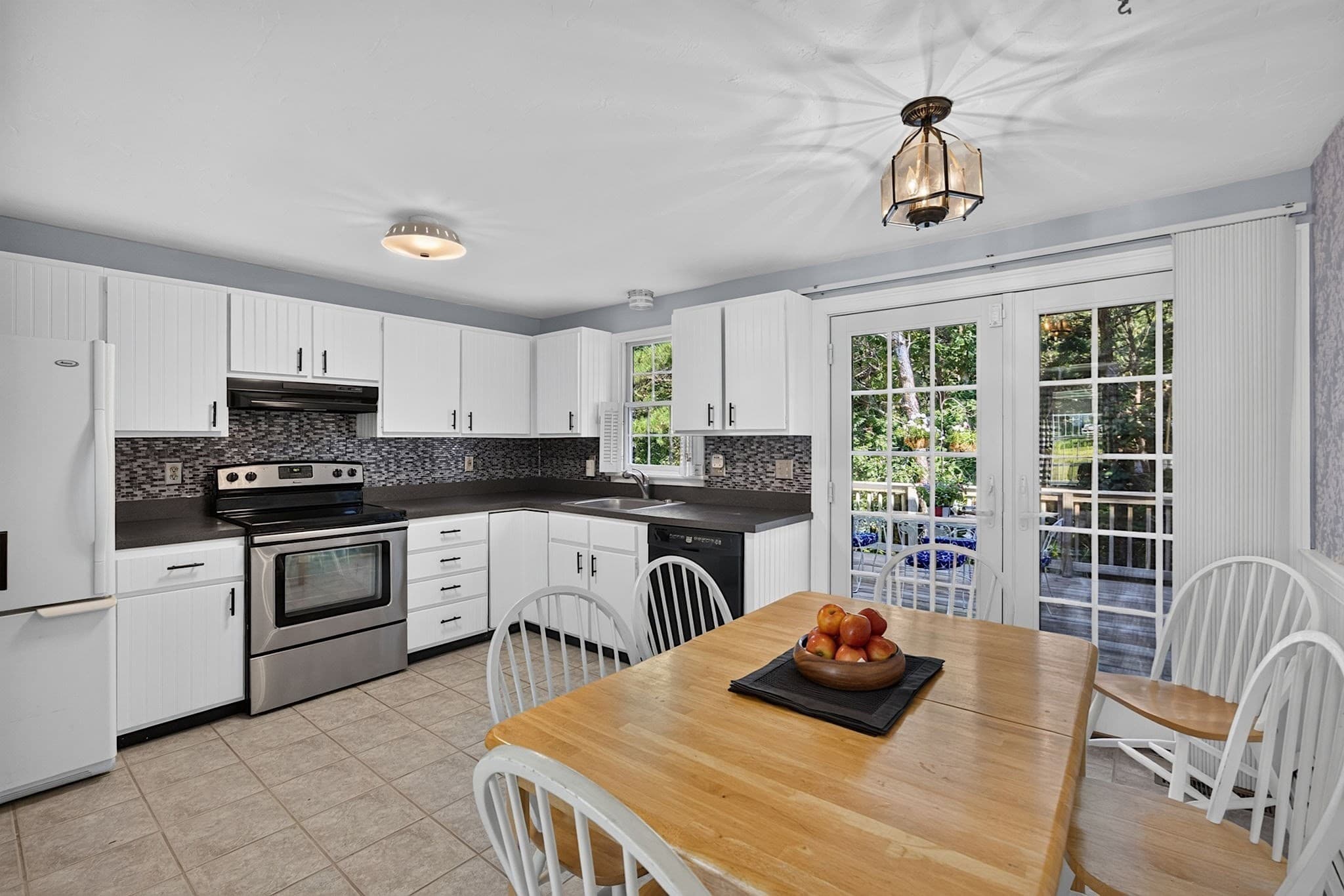 Single Family Residence at 126 Old Colony Drive, Mashpee MA 02649, Mashpee, photo 9 of 42