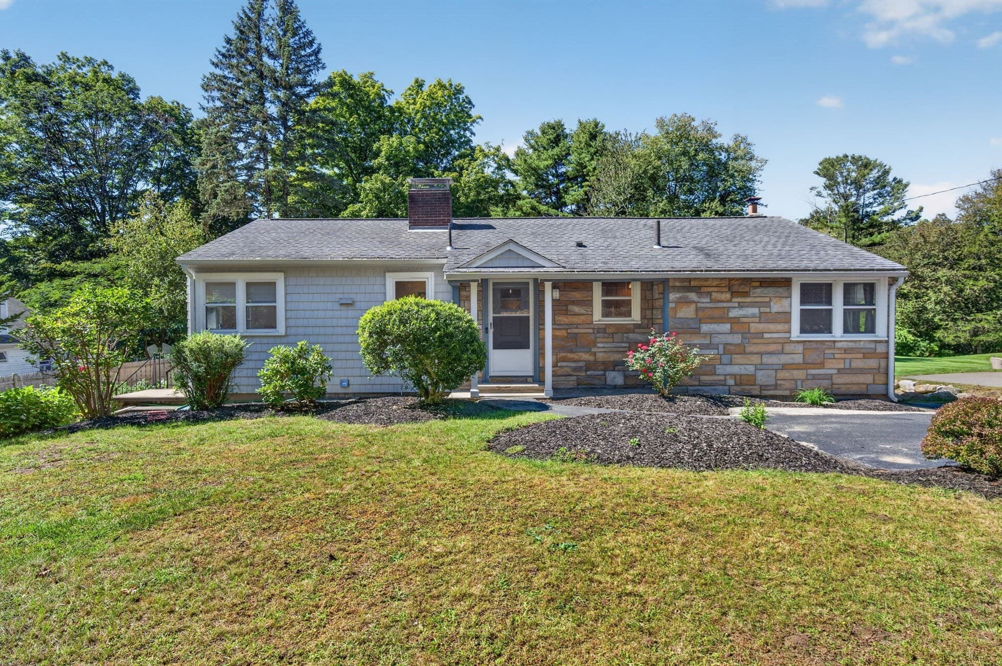 213 Salem St, Andover MA 01810
