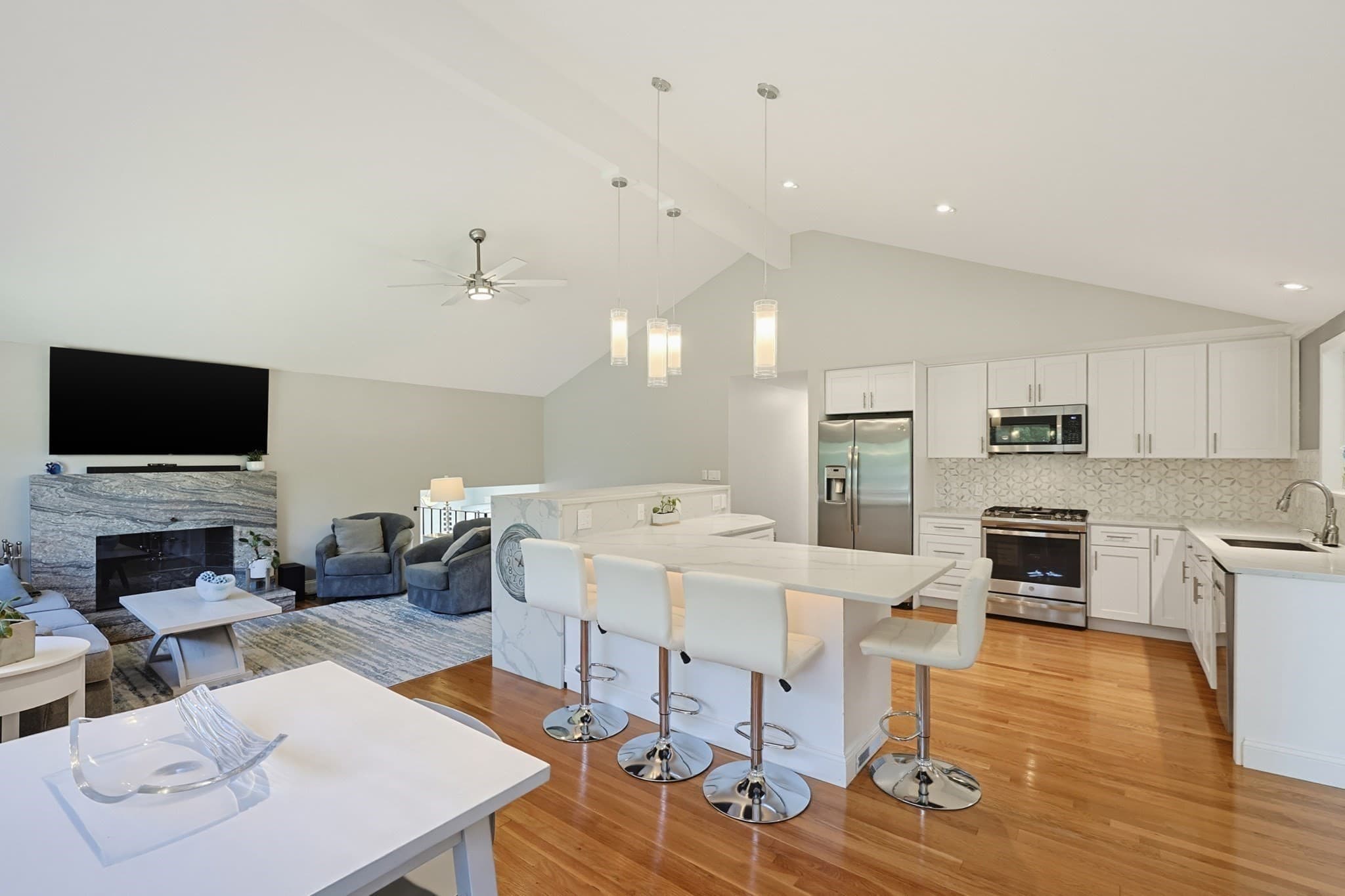 Single Family Residence at 426 Chamberlain St., Holliston MA 01746, Holliston, photo 16 of 41