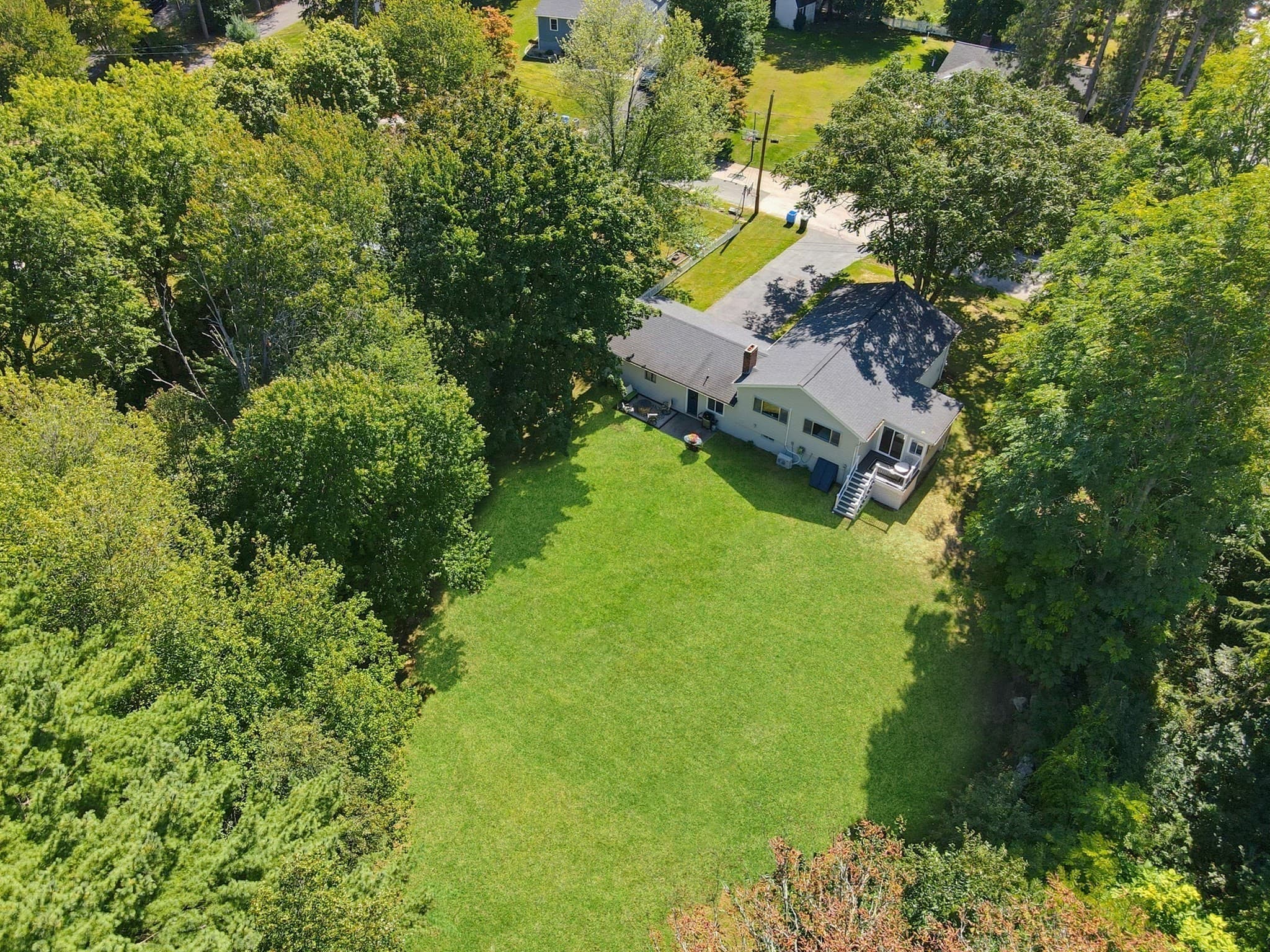 Single Family Residence at 426 Chamberlain St., Holliston MA 01746, Holliston, photo 3 of 41