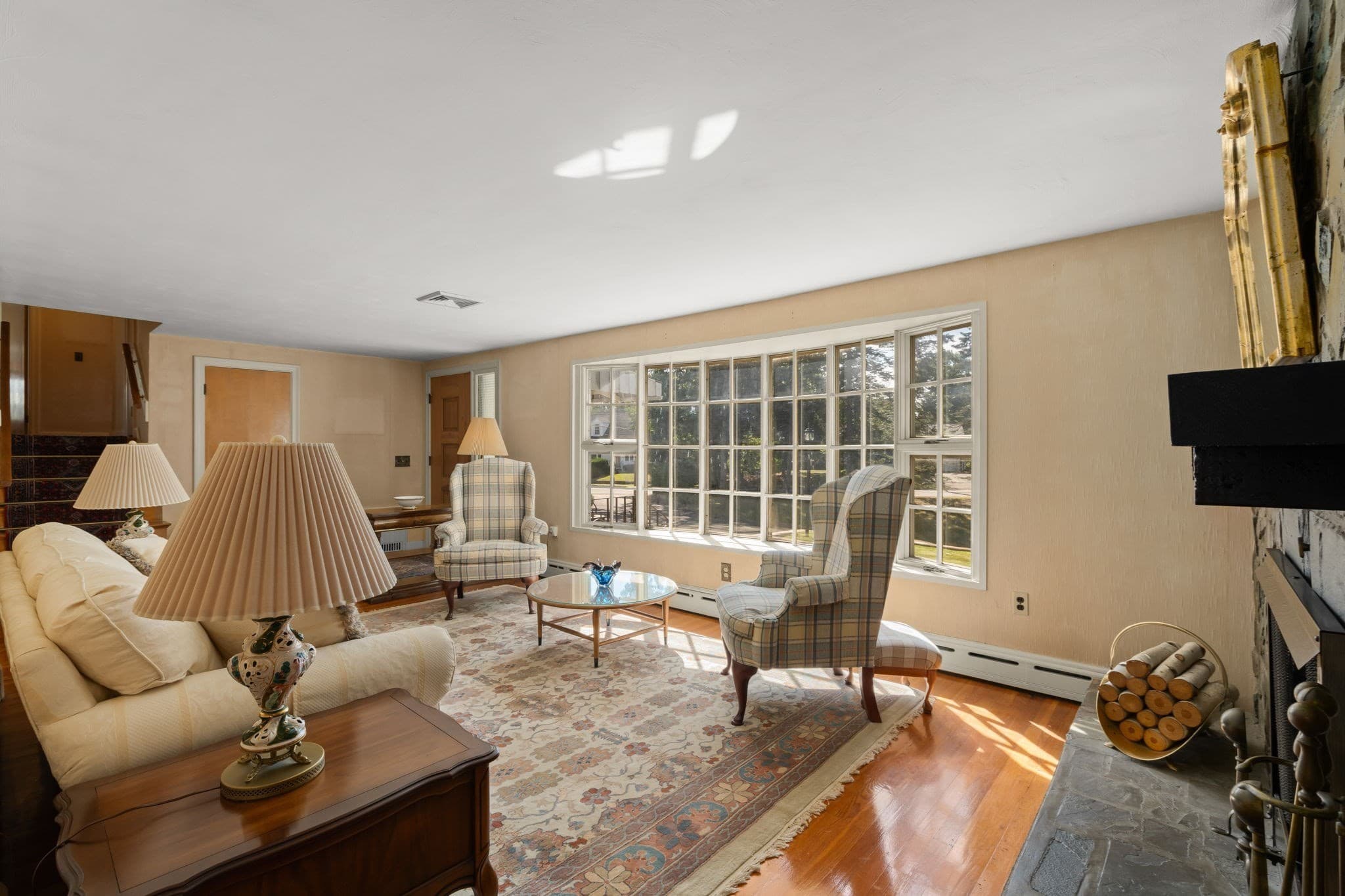 Single Family Residence at 121 Wentworth Street, Dedham MA 02026, Dedham, photo 4 of 29