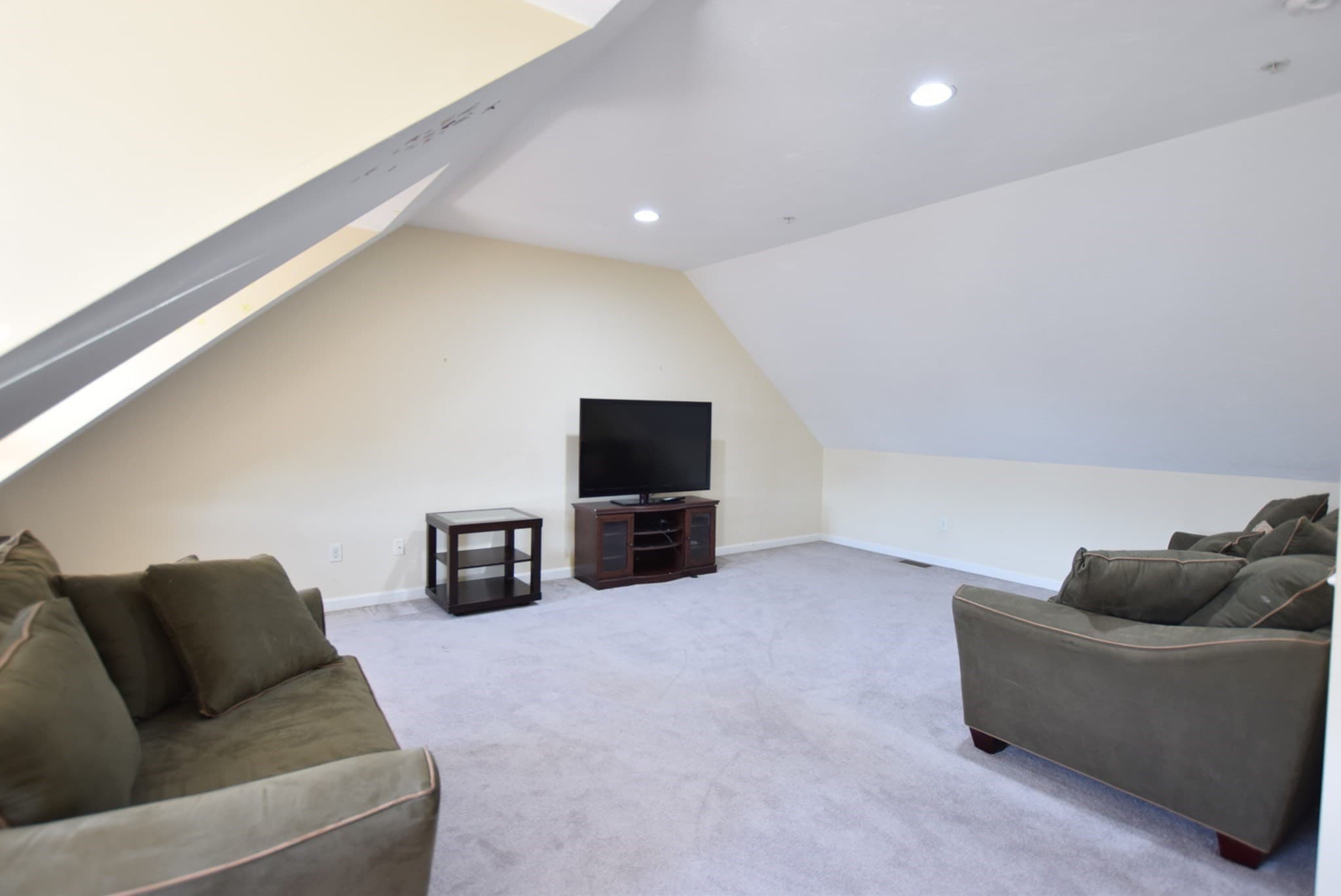 Condominium at 1975 Middlesex St # 28, Lowell MA 01851, Lowell, photo 16 of 17