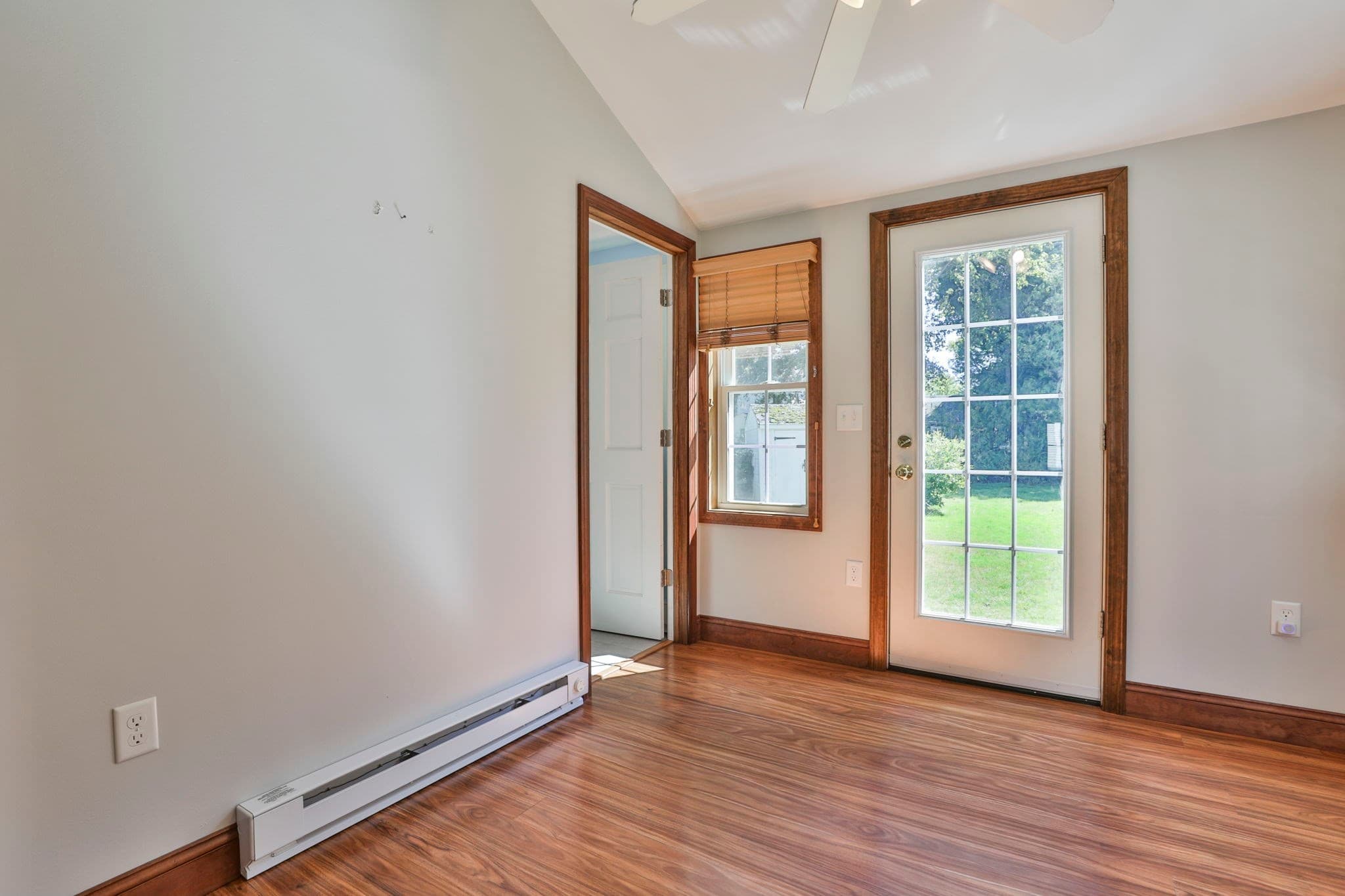 Single Family Residence at 13 Collins St, Newburyport MA 01950, Newburyport, photo 16 of 32