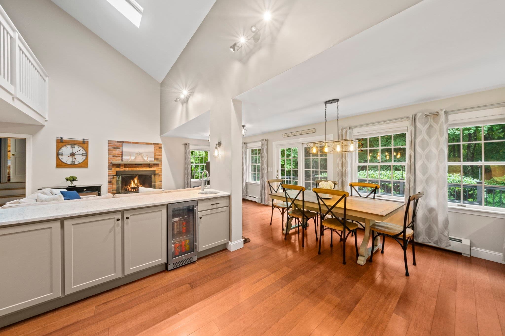 Single Family Residence at 1 Millets Ln, Manchester MA 01944, Manchester, photo 3 of 42