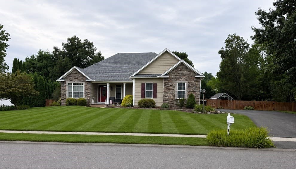 Single Family Residence at 315 Munger Hill Rd, Westfield MA 01085, Westfield, photo 2 of 40