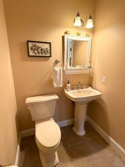 Single Family Residence at 315 Munger Hill Rd, Westfield MA 01085, Westfield, photo 20 of 40