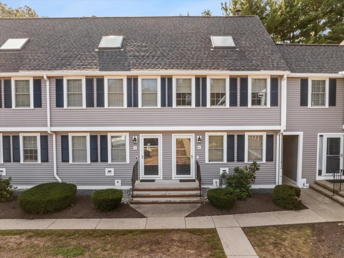 453 Turnpike St # 6, Easton MA 02375