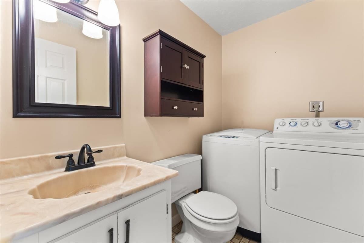 Condominium at 453 Turnpike St # 6, Easton MA 02375, Easton, photo 29 of 41