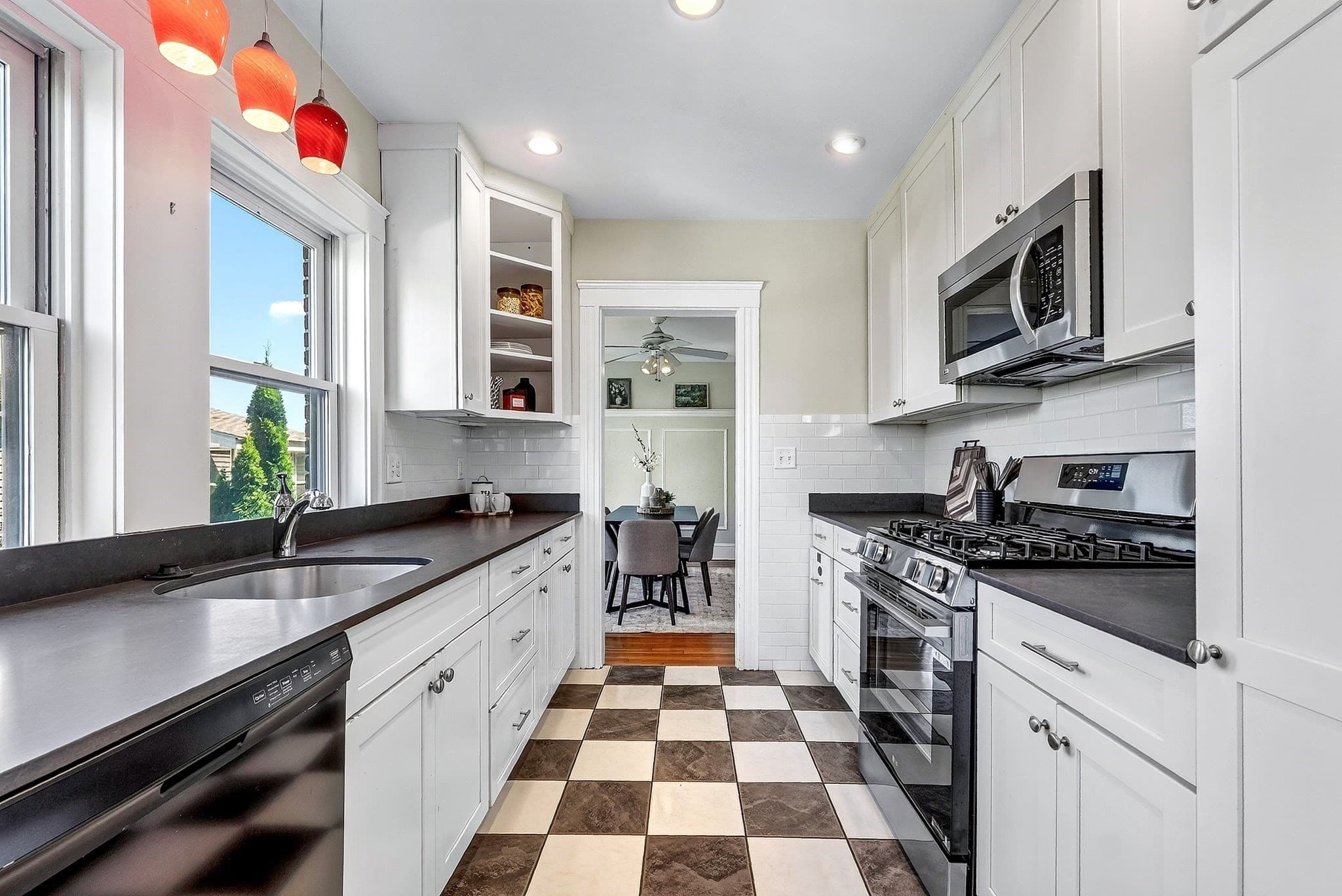 Condominium at 29-31 Jackson Ter # 29, Newton MA 02458, Newton, photo 22 of 42