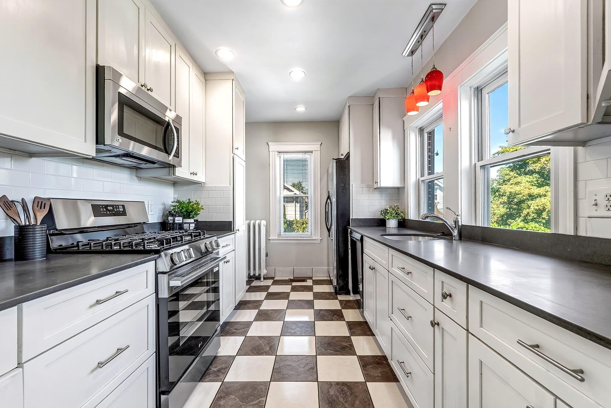 Condominium at 29-31 Jackson Ter # 29, Newton MA 02458, Newton, photo 20 of 42