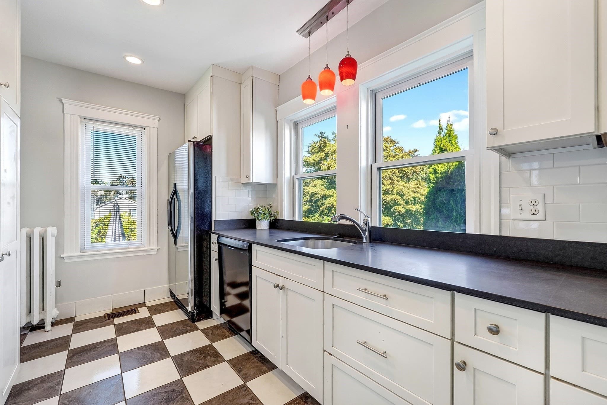 Condominium at 29-31 Jackson Ter # 29, Newton MA 02458, Newton, photo 21 of 42