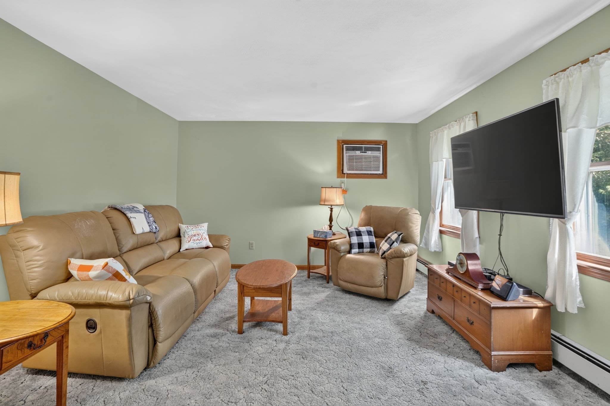 Single Family Residence at 210 Tispaquin St, Middleboro MA 02346, Middleboro, photo 17 of 38