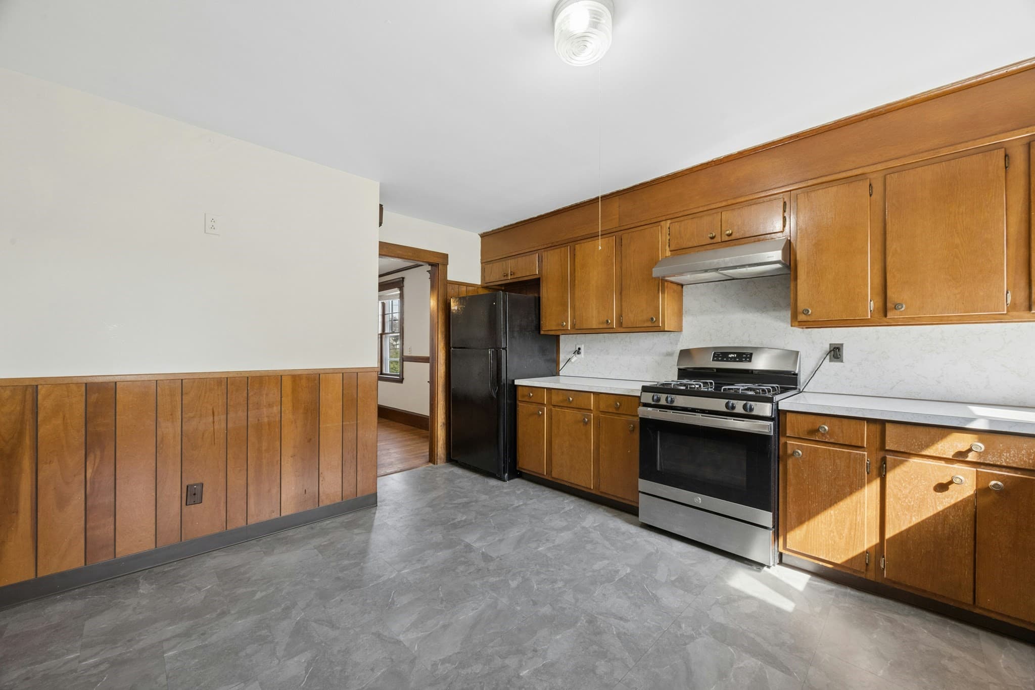 Multi Family at 32-34 Walnut St, Belmont MA 02478, photo 16 of 29