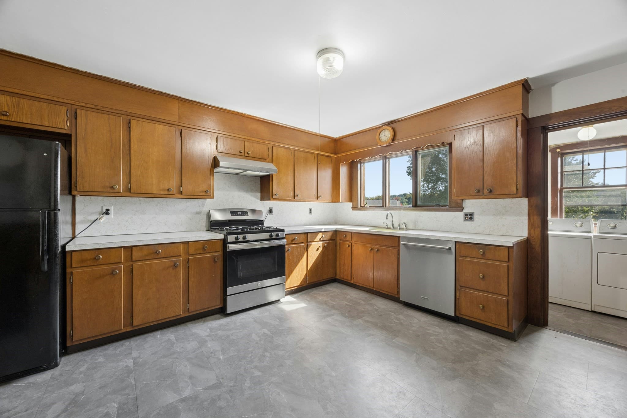 Multi Family at 32-34 Walnut St, Belmont MA 02478, photo 12 of 29