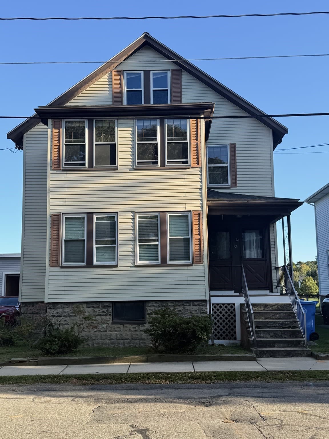 32-34 Walnut St, Belmont MA 02478