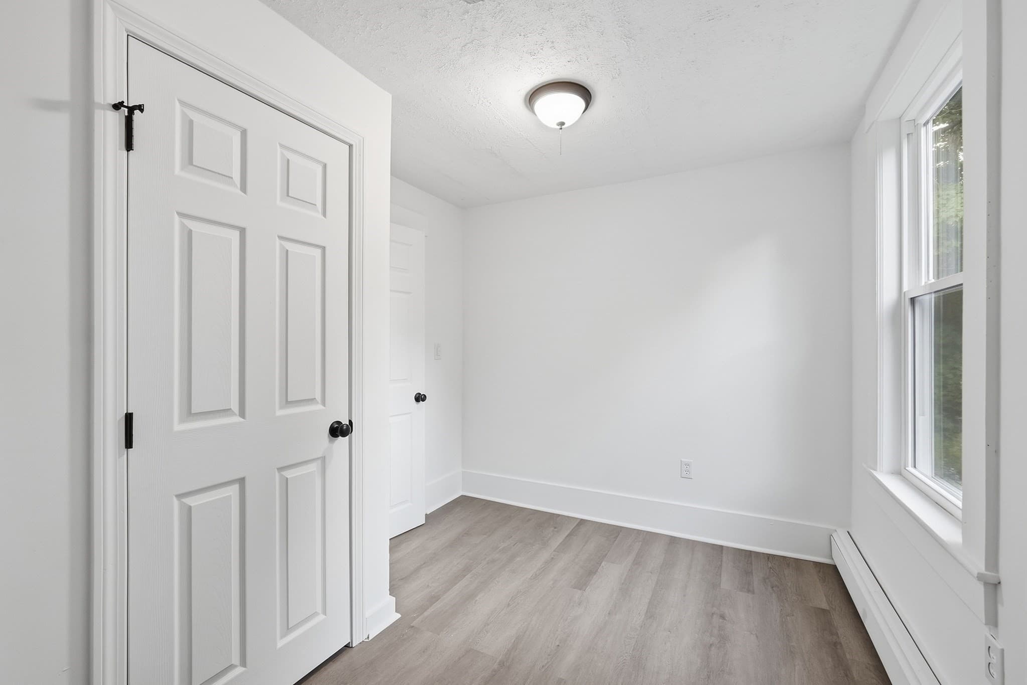 Single Family Residence at 384 Mill St, Gardner MA 01440, Gardner, photo 16 of 21