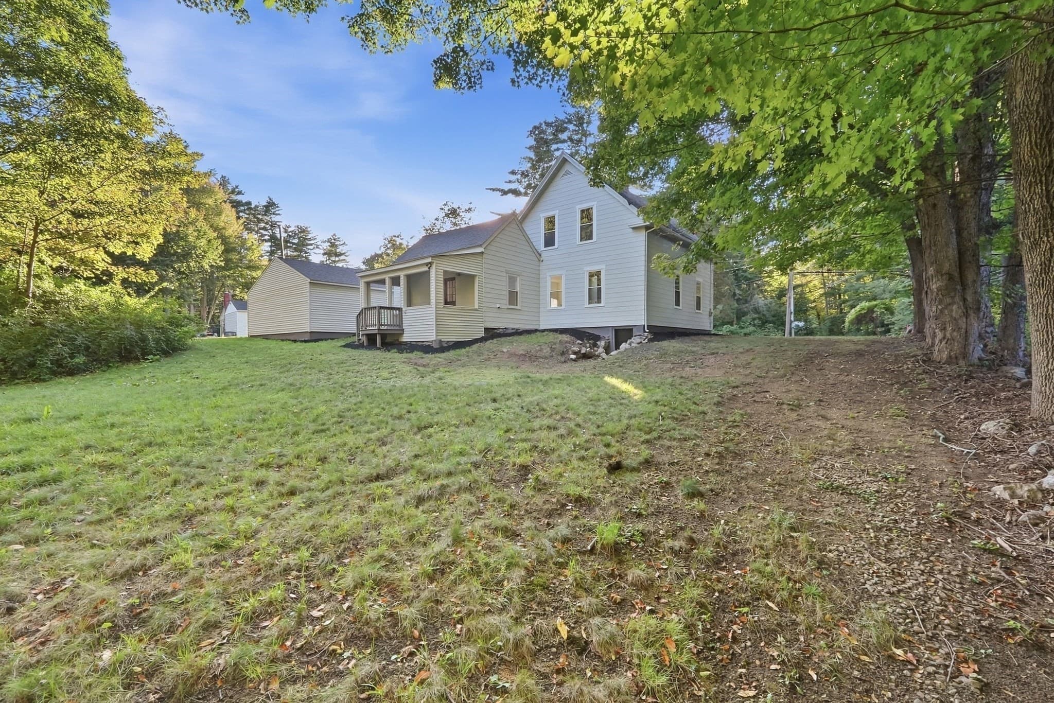 Single Family Residence at 384 Mill St, Gardner MA 01440, Gardner, photo 20 of 21