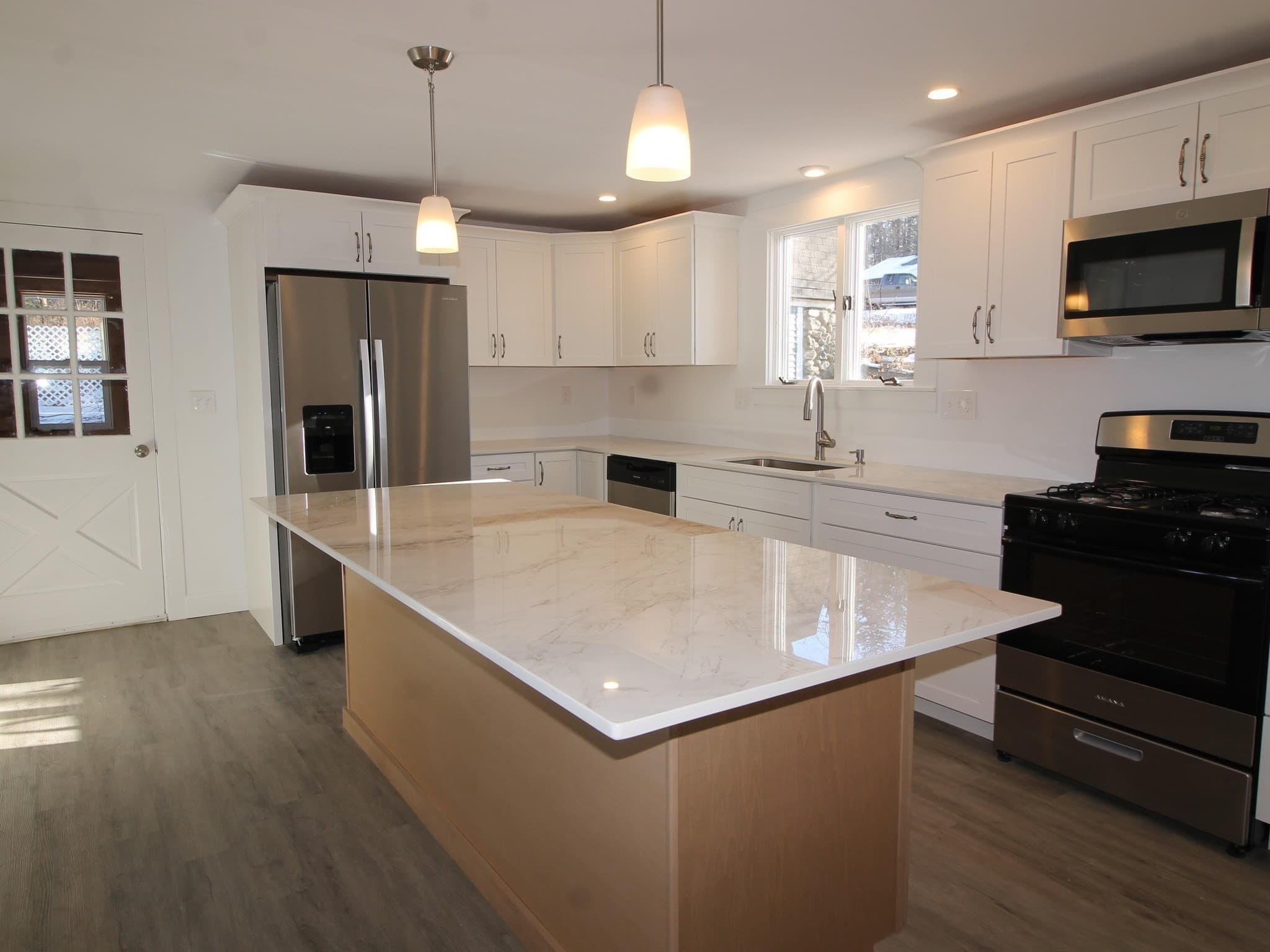 Single Family Residence at 1459 Grafton Rd, Millbury MA 01527, Millbury, photo 2 of 34