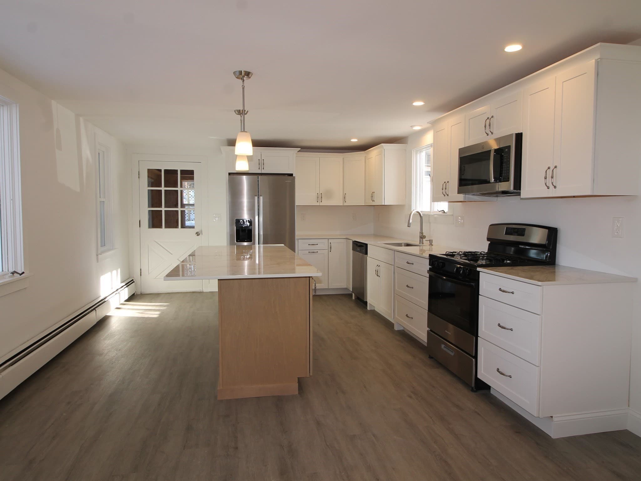 Single Family Residence at 1459 Grafton Rd, Millbury MA 01527, Millbury, photo 4 of 34