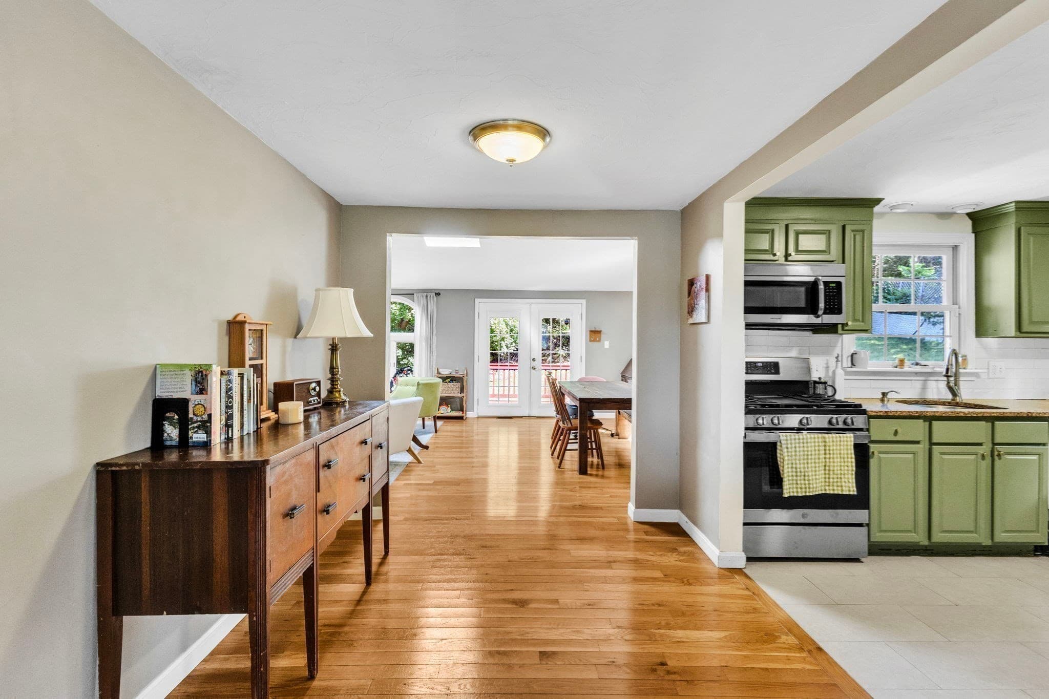 Single Family Residence at 4 Stratton Rd, Hudson MA 01749, Hudson, photo 14 of 41