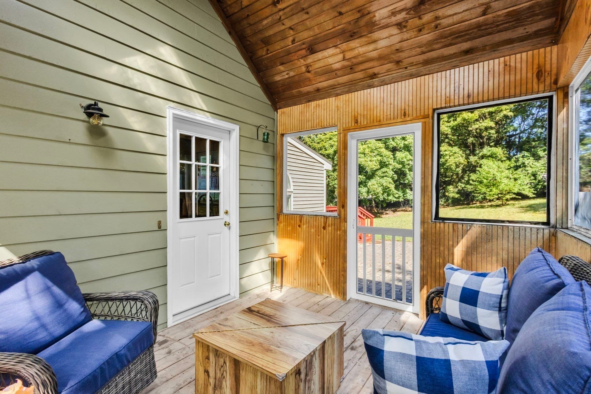 Single Family Residence at 4 Stratton Rd, Hudson MA 01749, Hudson, photo 31 of 41