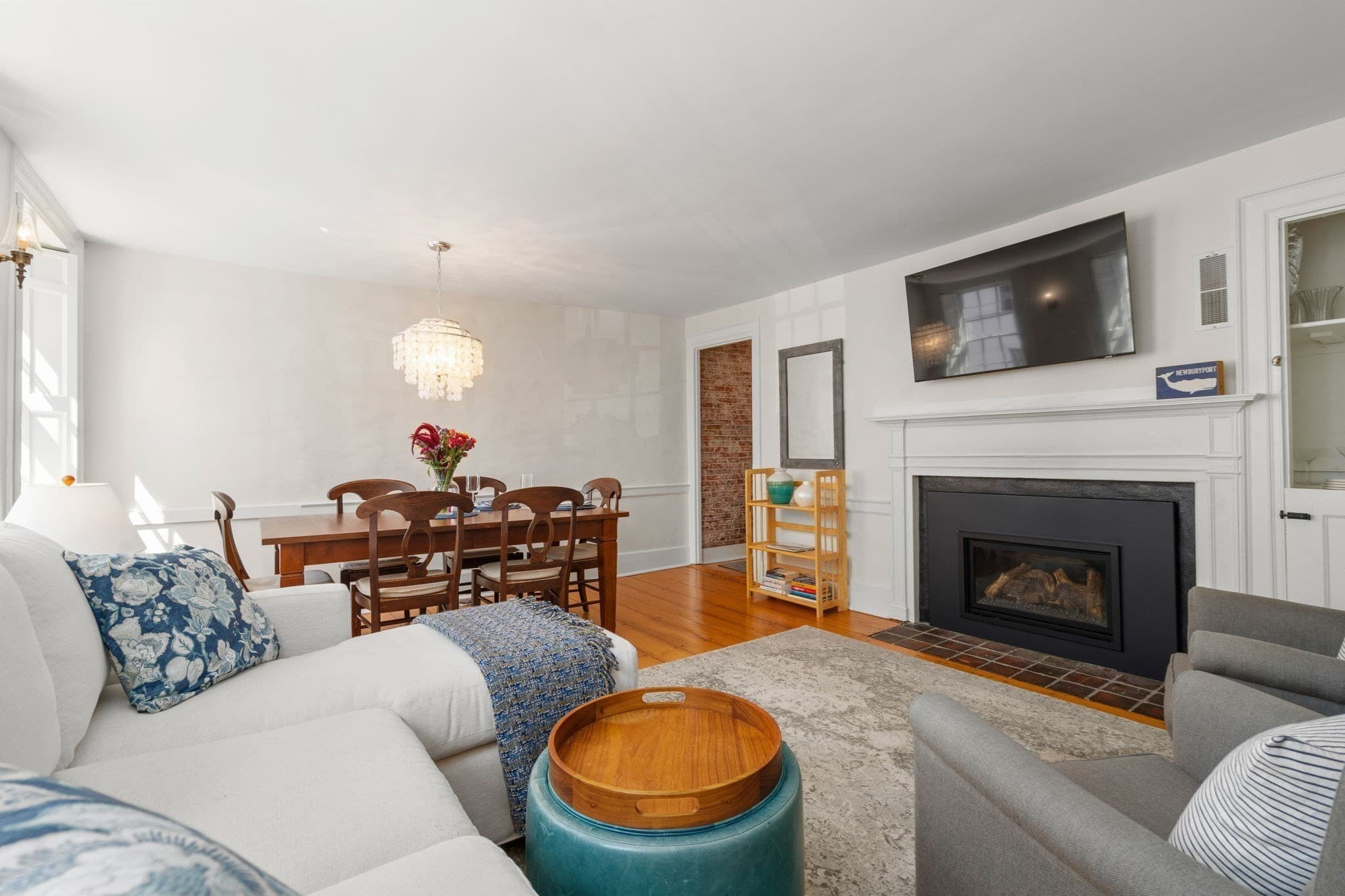 2 Family - 2 Units Up/Down at 41 Middle St, Newburyport MA 01950, Newburyport, photo 16 of 35