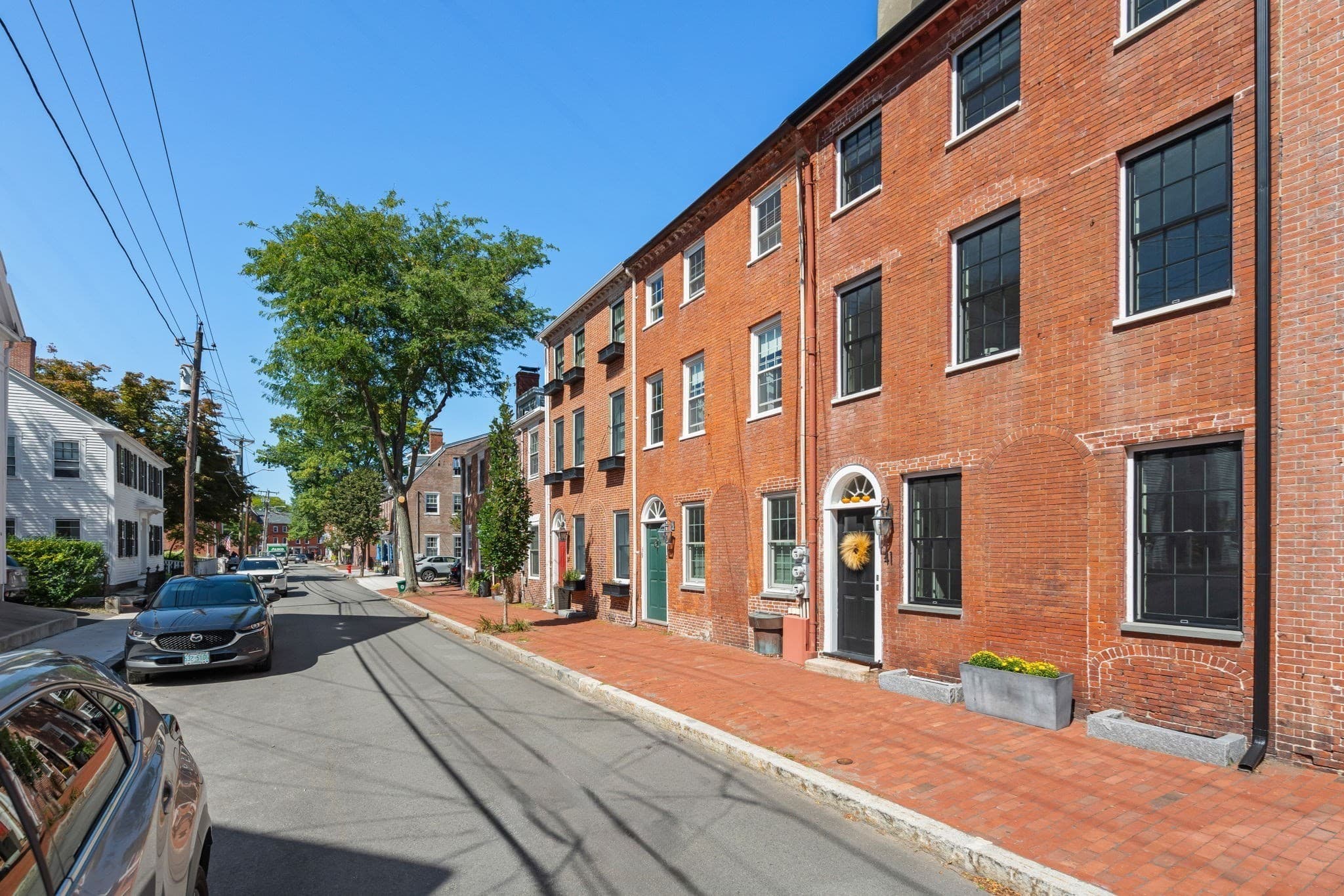2 Family - 2 Units Up/Down at 41 Middle St, Newburyport MA 01950, Newburyport, photo 30 of 35