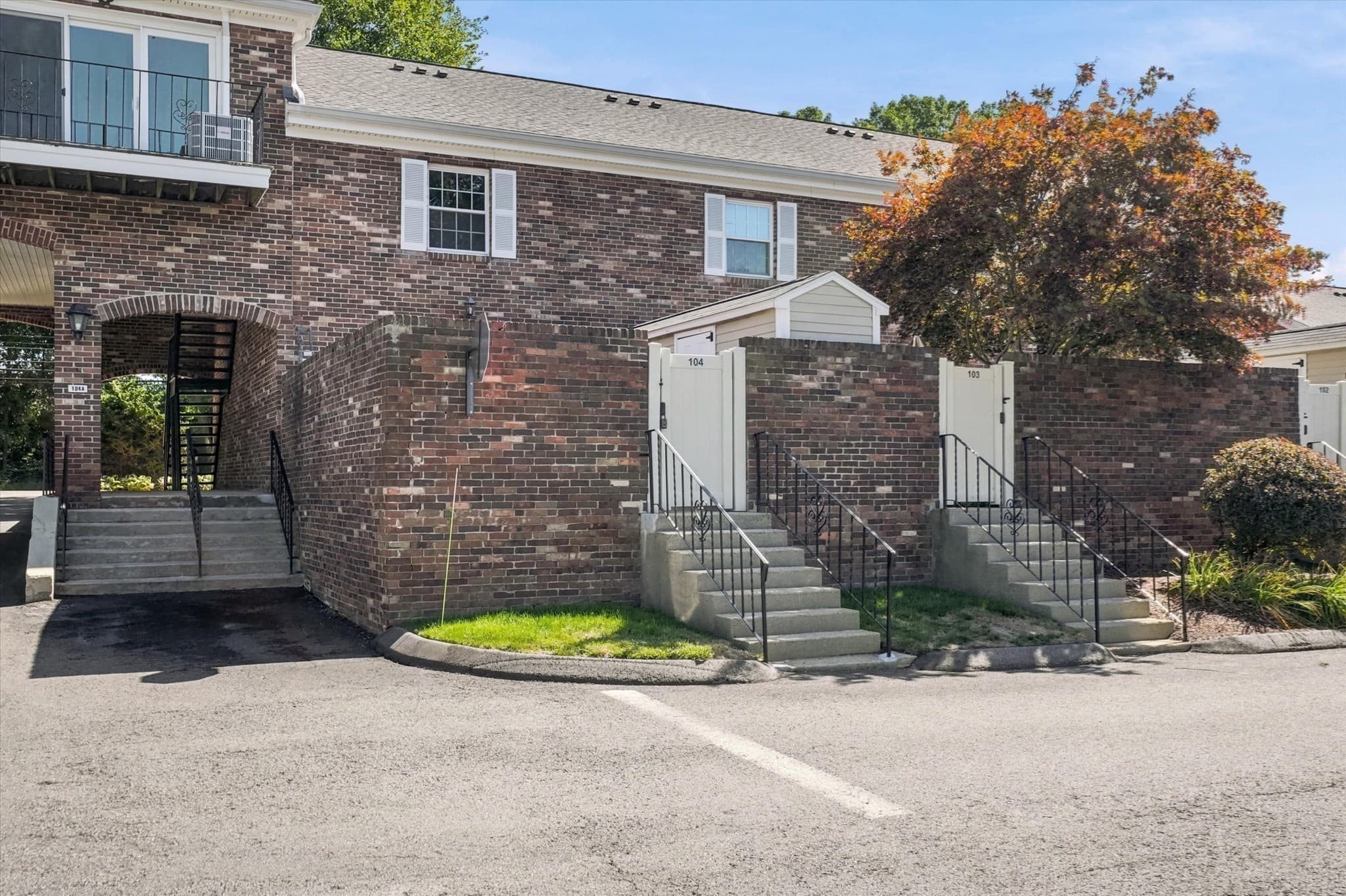 Condominium at 104 Windsor Drive # 104, Framingham MA 01701, Framingham, photo 31 of 39