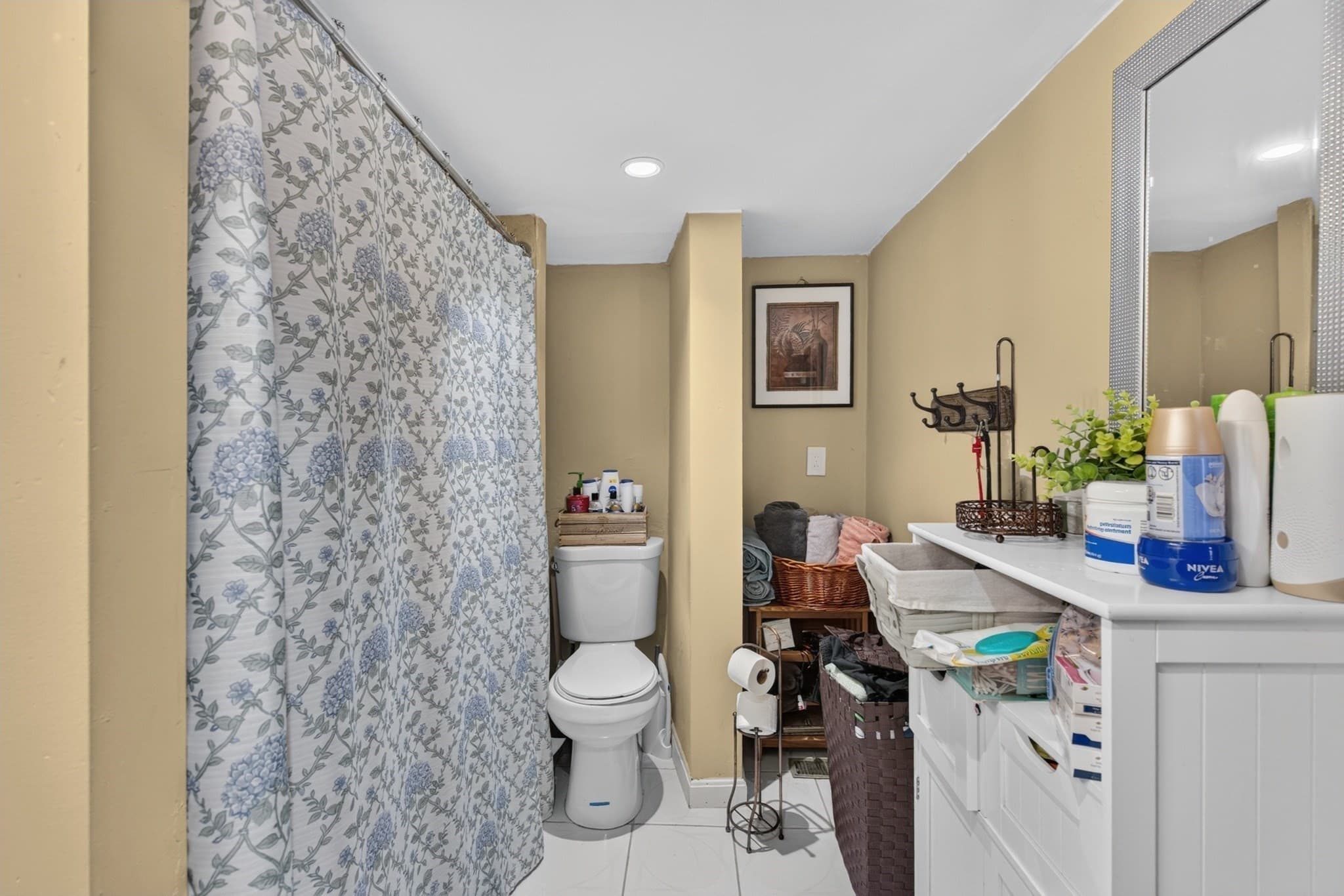 Multi Family at 445 Walnut Ave, Boston MA 02130, Boston, photo 14 of 42