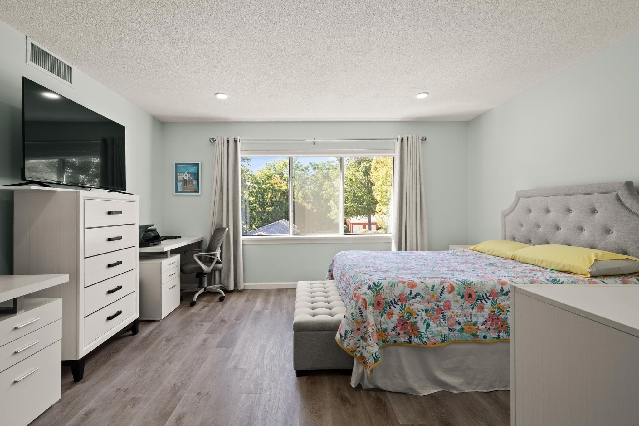 Condominium at 345 Place Ln # 345, Woburn MA 01801, Woburn, photo 22 of 38