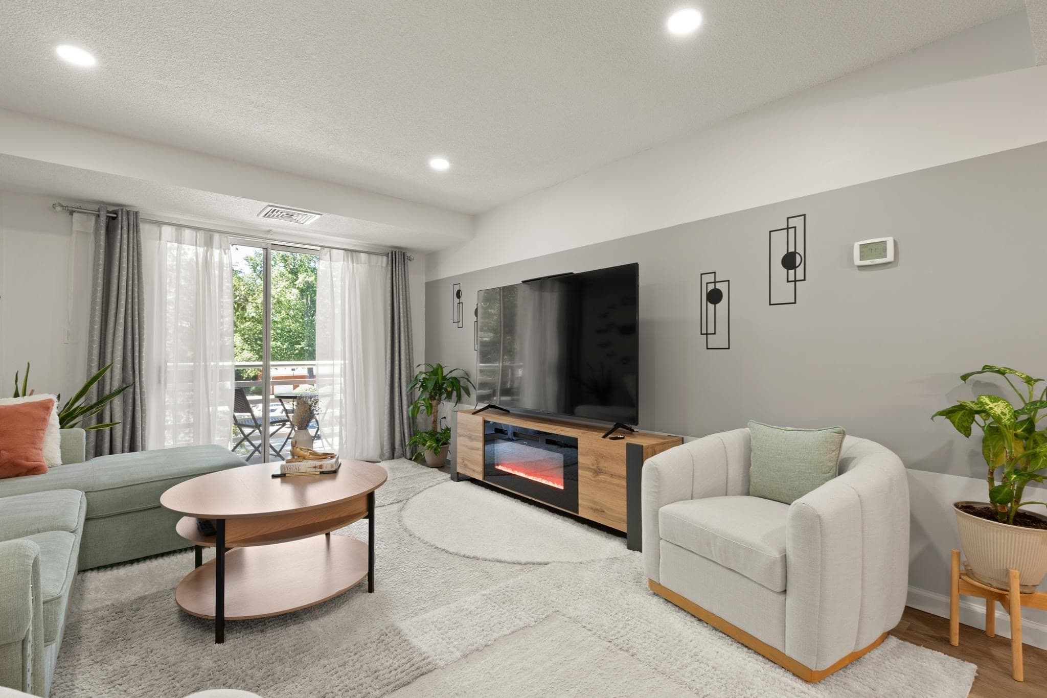 Condominium at 345 Place Ln # 345, Woburn MA 01801, Woburn, photo 7 of 38