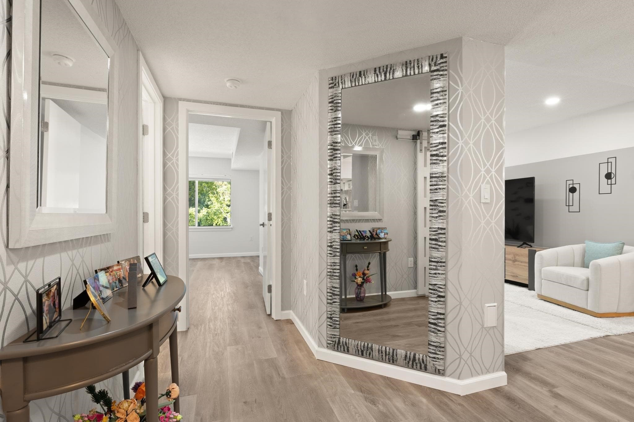 Condominium at 345 Place Ln # 345, Woburn MA 01801, Woburn, photo 5 of 38
