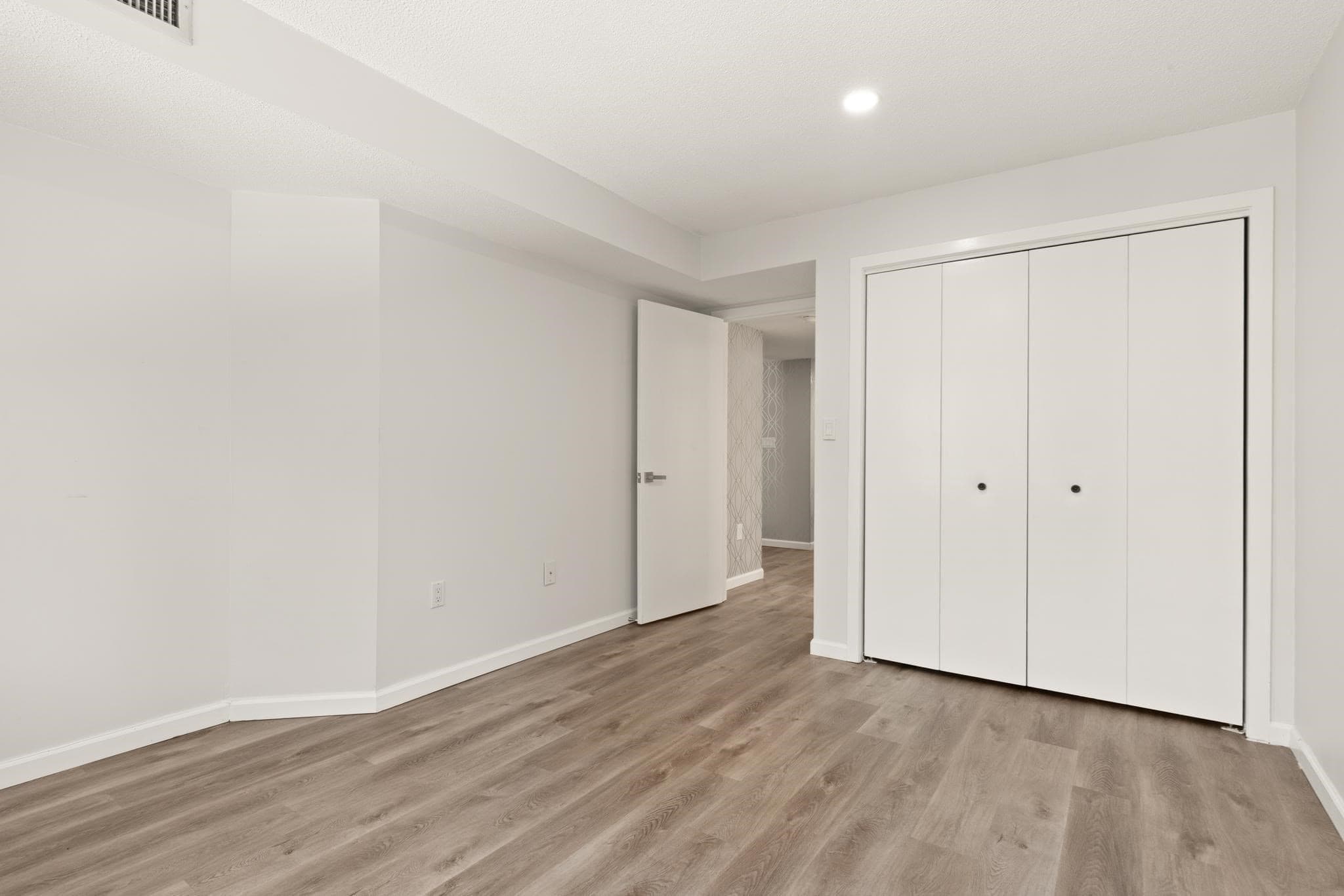 Condominium at 345 Place Ln # 345, Woburn MA 01801, Woburn, photo 29 of 38