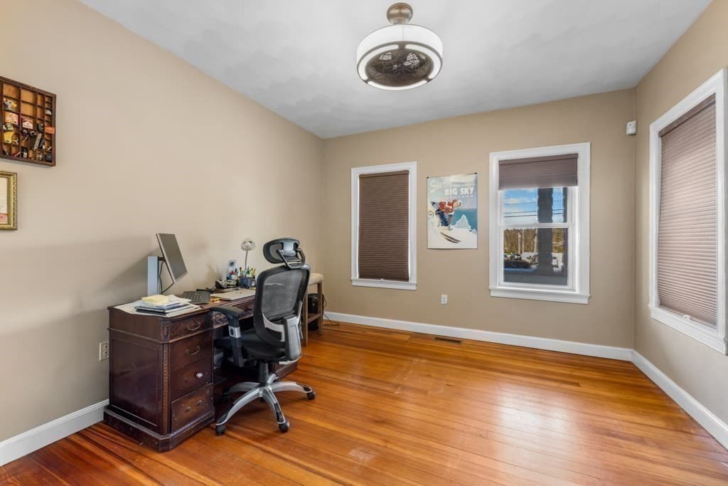 Condominium at 29-31 Middlesex St # 1, Chelmsford MA 01863, Chelmsford, photo 17 of 30