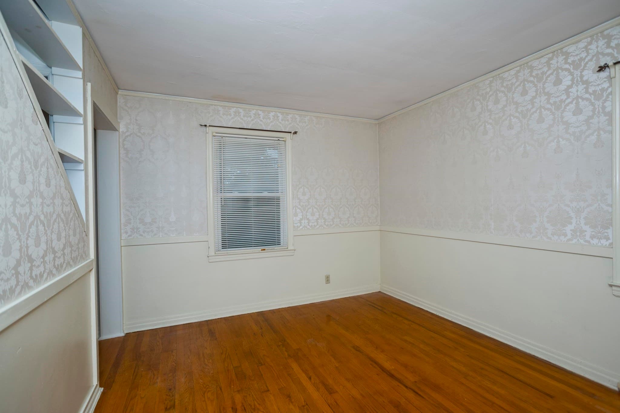 Single Family Residence at 55 Arden St, Springfield MA 01118, Springfield, photo 16 of 32