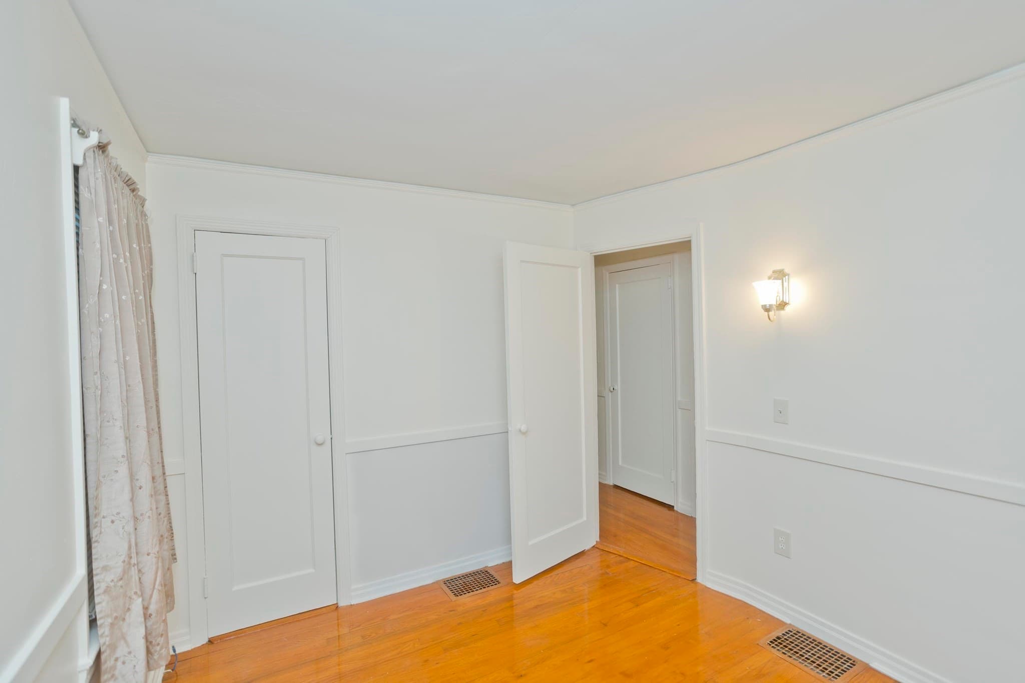 Single Family Residence at 55 Arden St, Springfield MA 01118, Springfield, photo 21 of 32