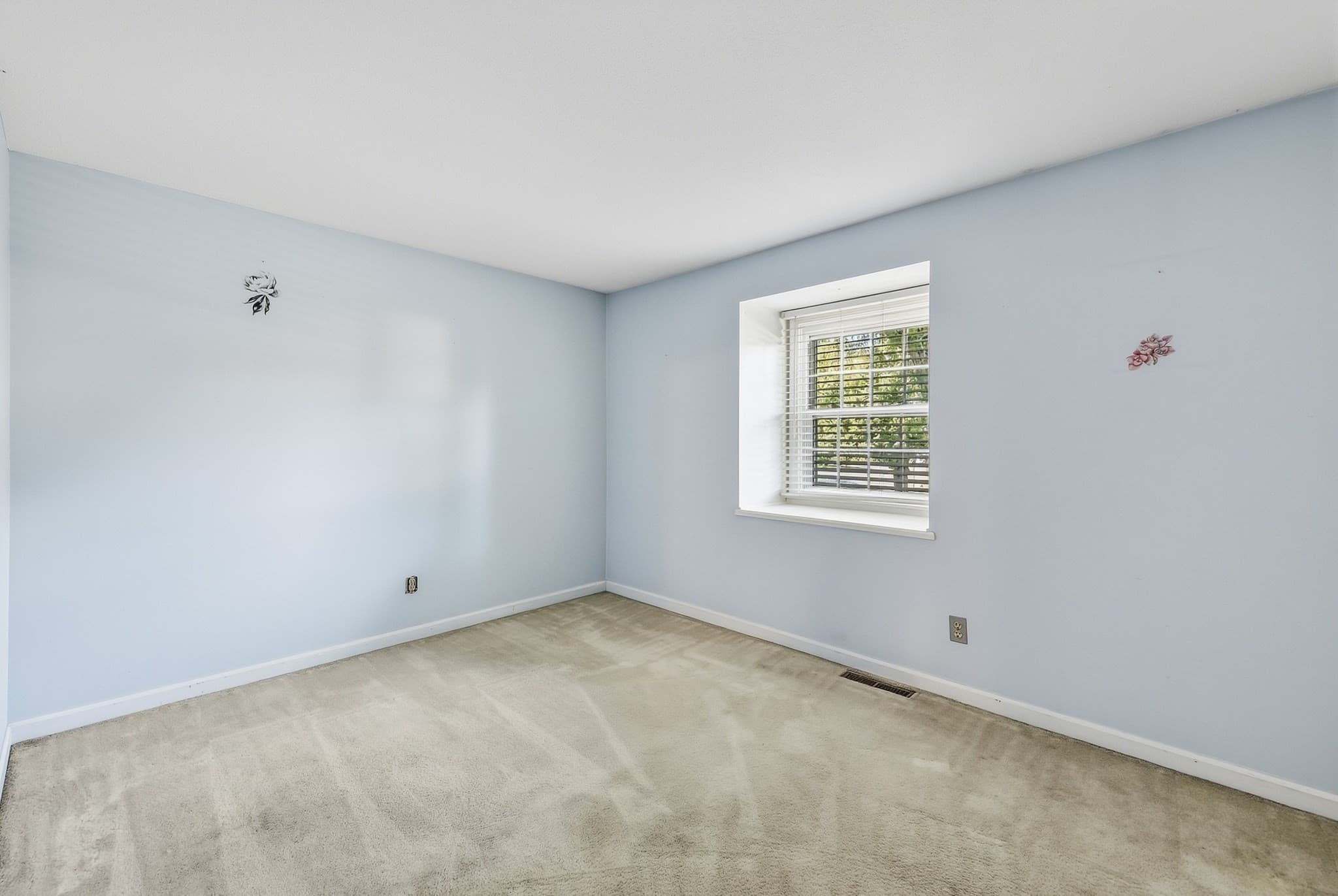 Condominium at 152 Corey Colonial # 152, Agawam MA 01001, Agawam, photo 24 of 26