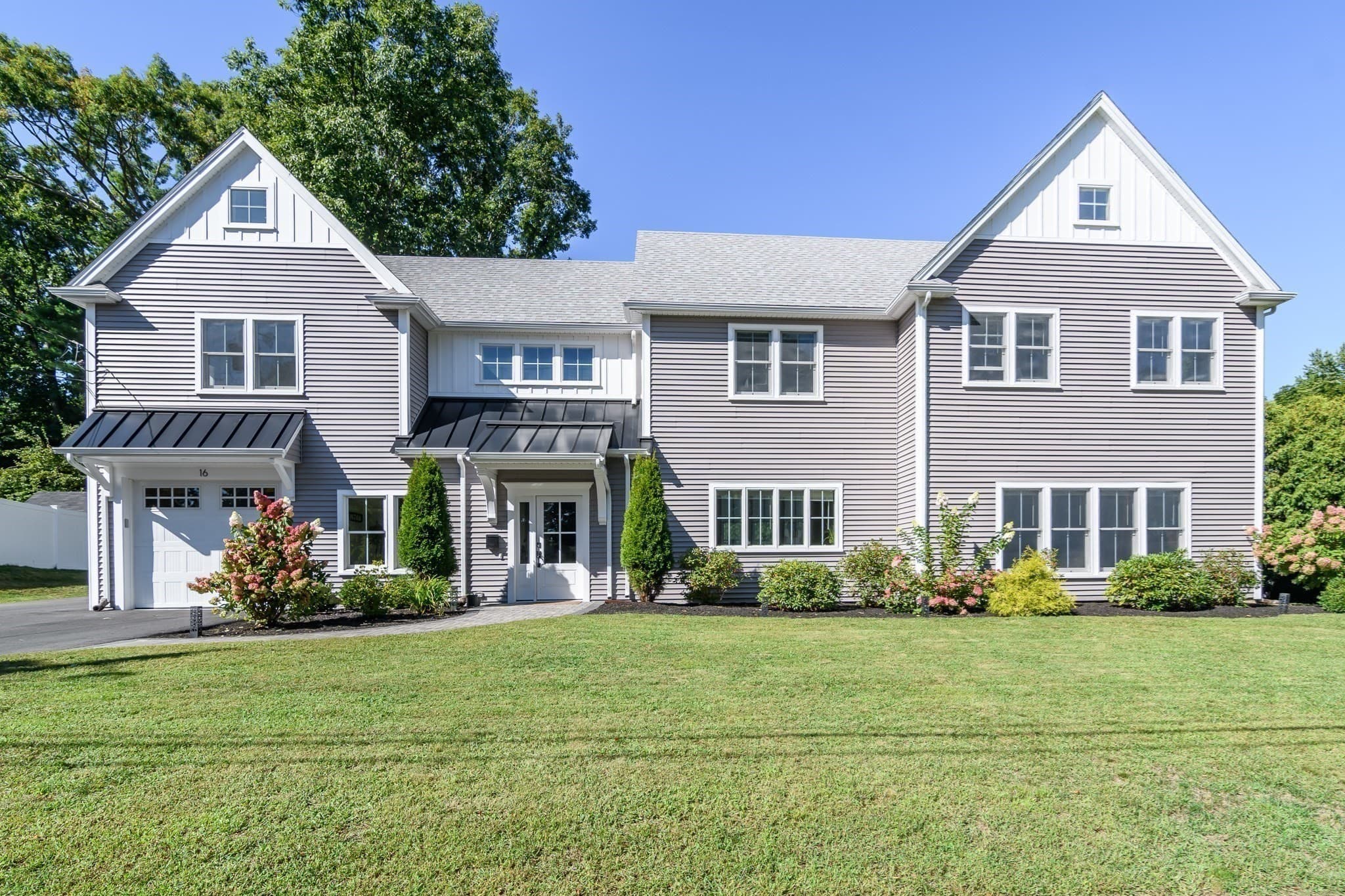 16 Bradford Rd, Natick MA 01760