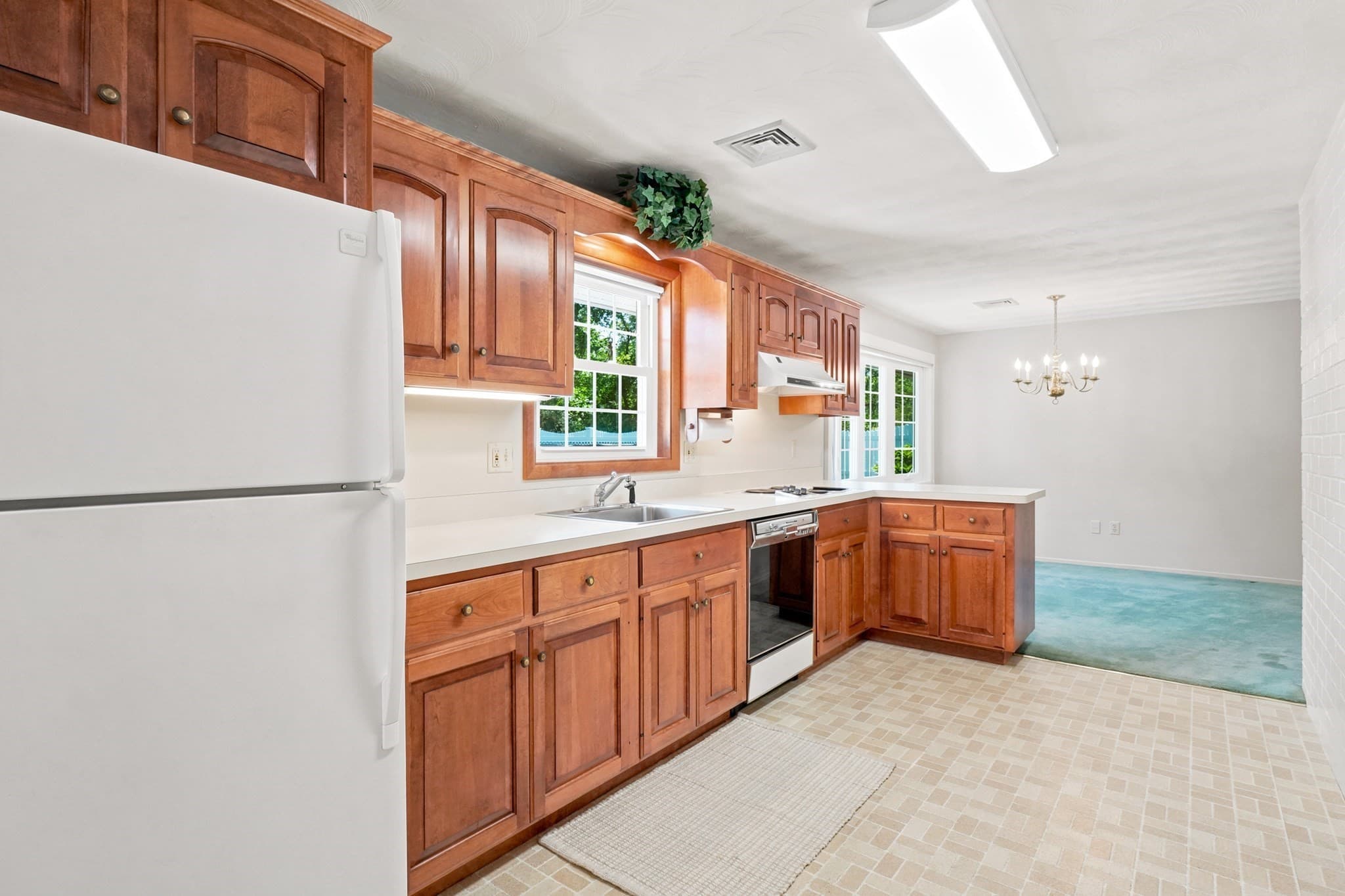 Single Family Residence at 7 Myrna Road, Framingham MA 01701, Framingham, photo 14 of 42