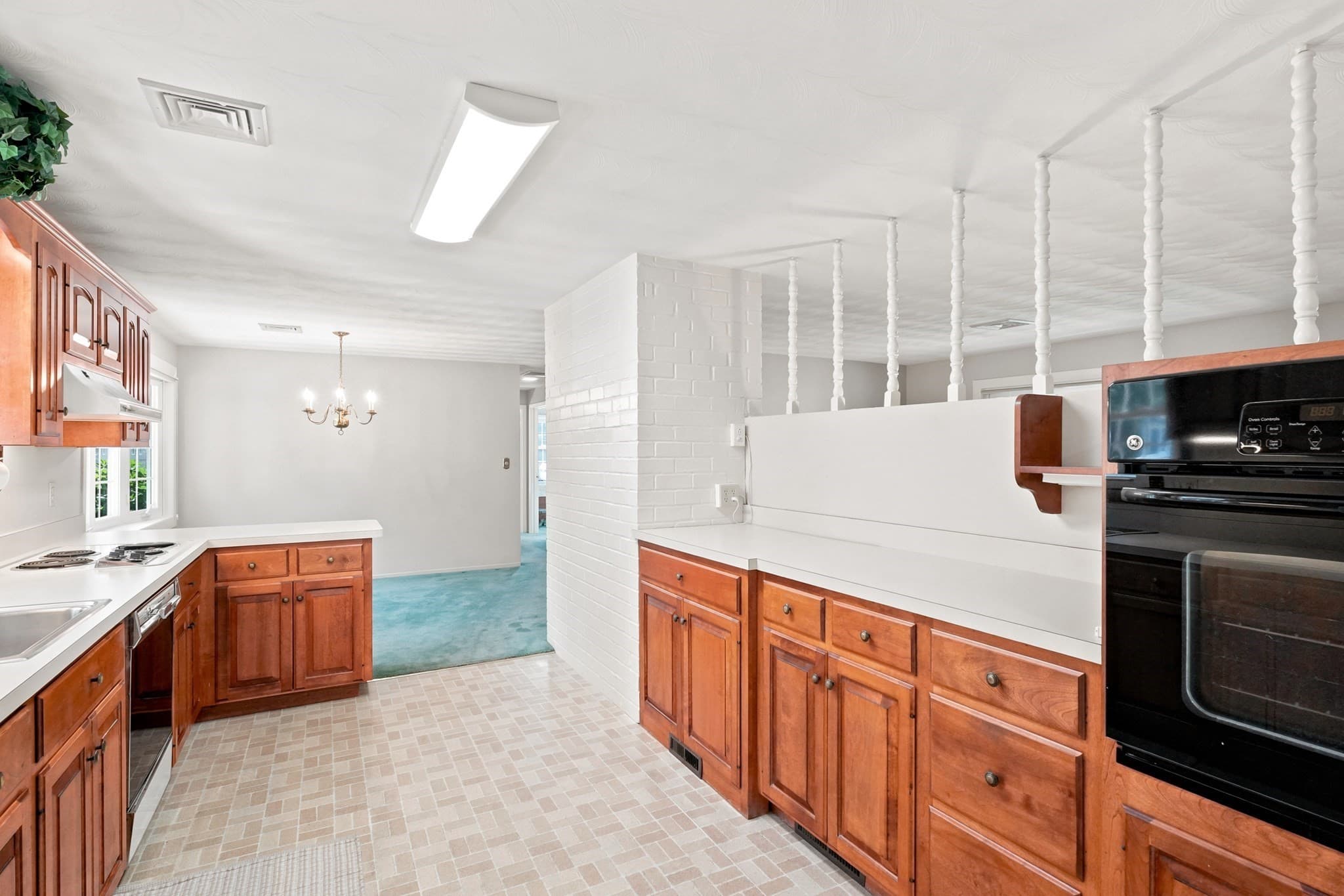 Single Family Residence at 7 Myrna Road, Framingham MA 01701, Framingham, photo 15 of 42