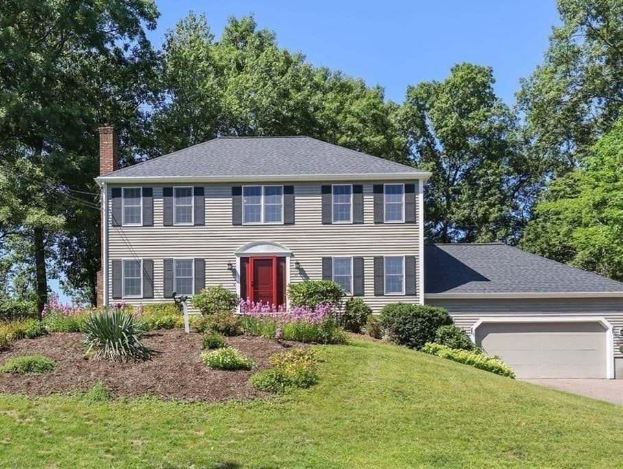 Single Family Residence at 41 Virginia Ave, North Attleboro MA 02763, North Attleboro, photo 2 of 32